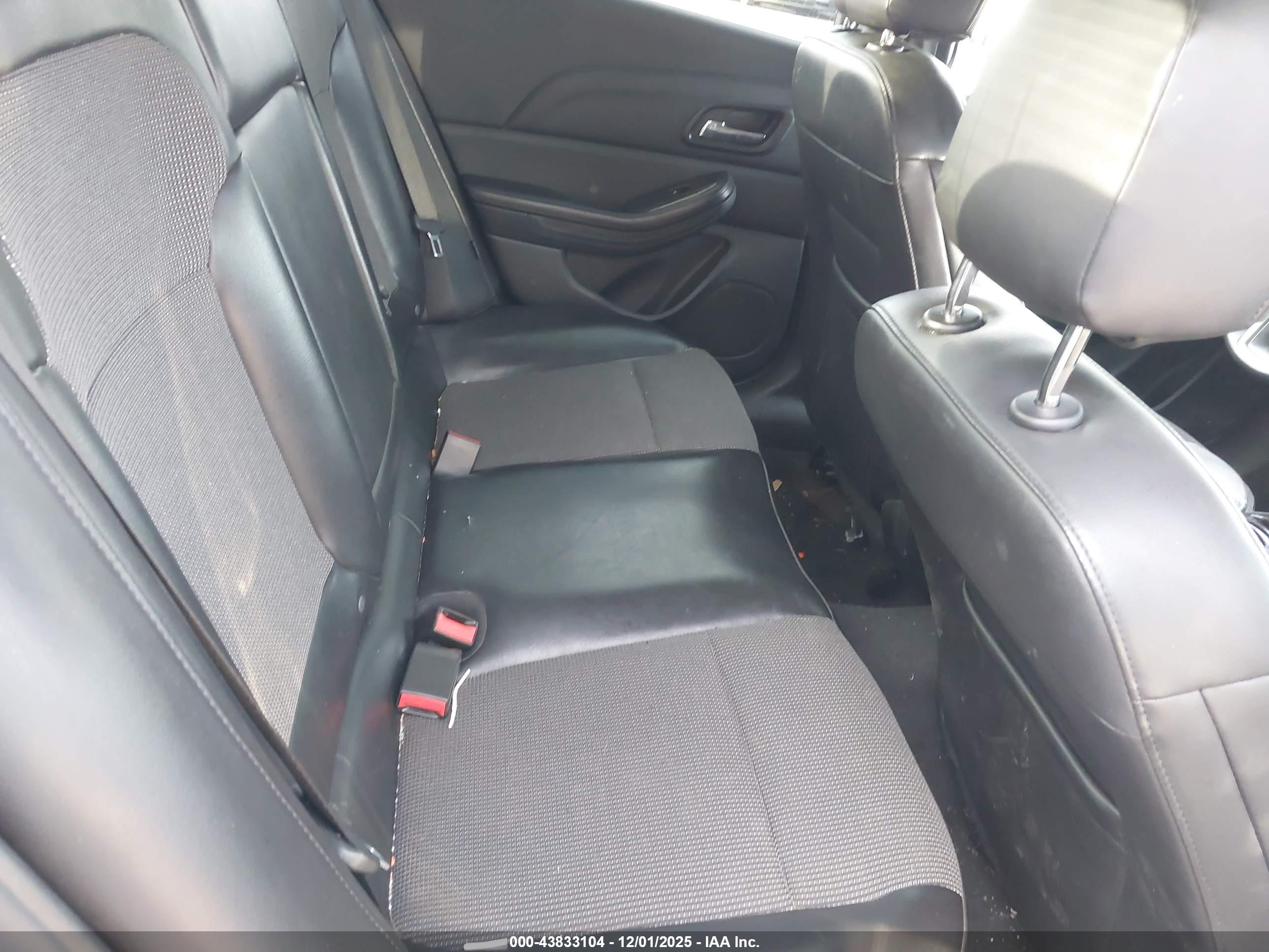 CHEVROLET MALIBU image 8