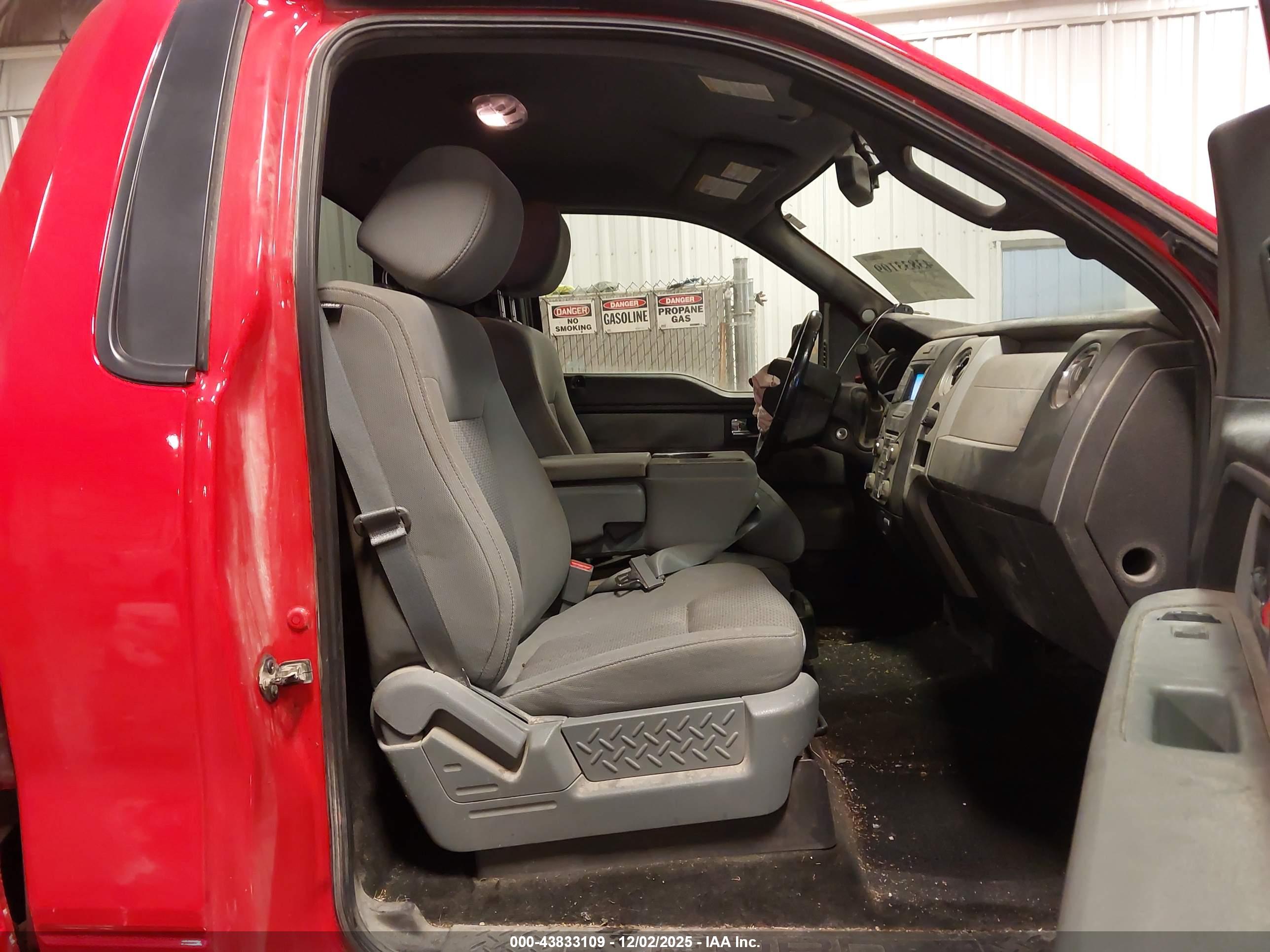 FORD F-150 image 5