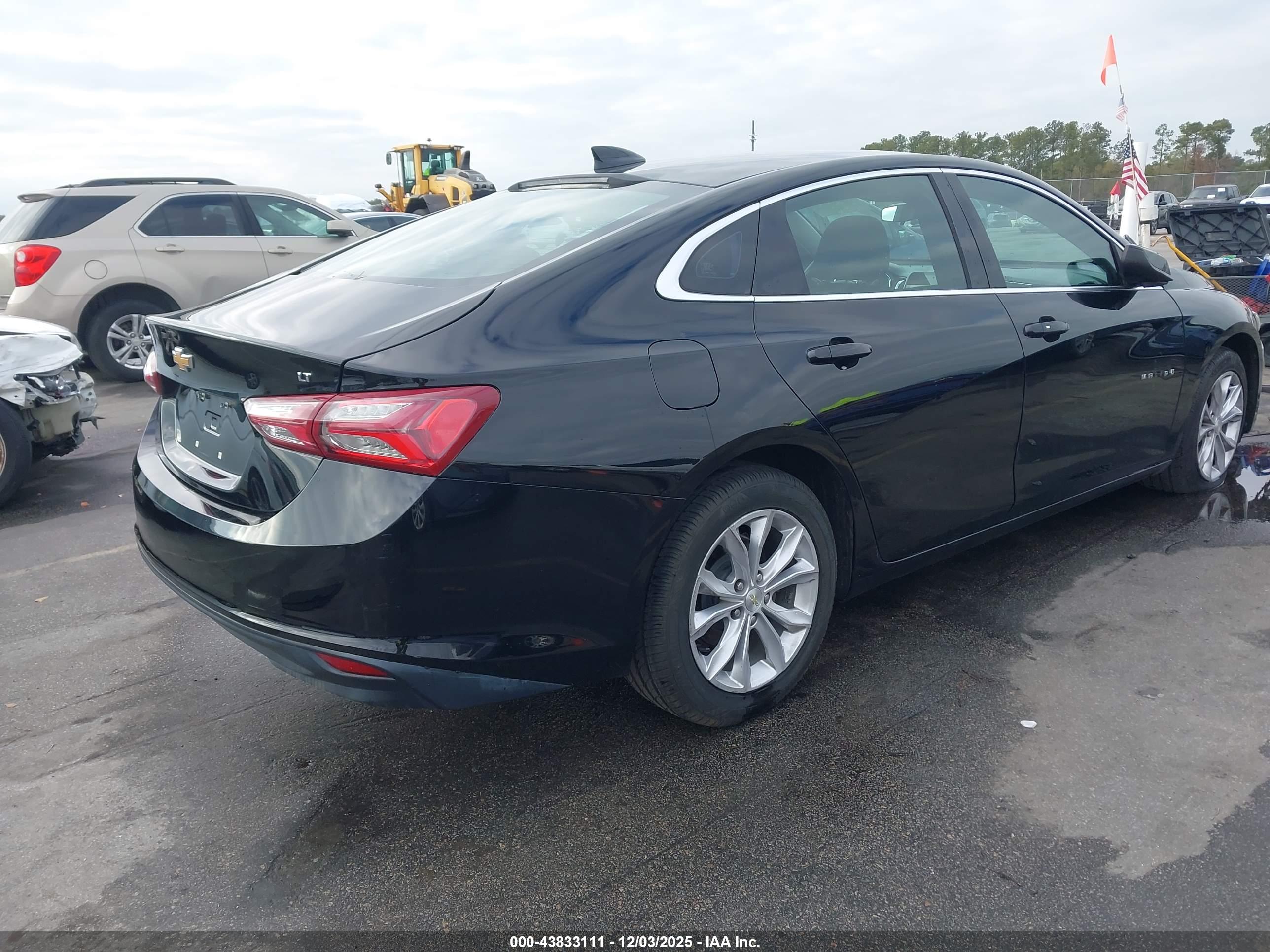 CHEVROLET MALIBU image 4