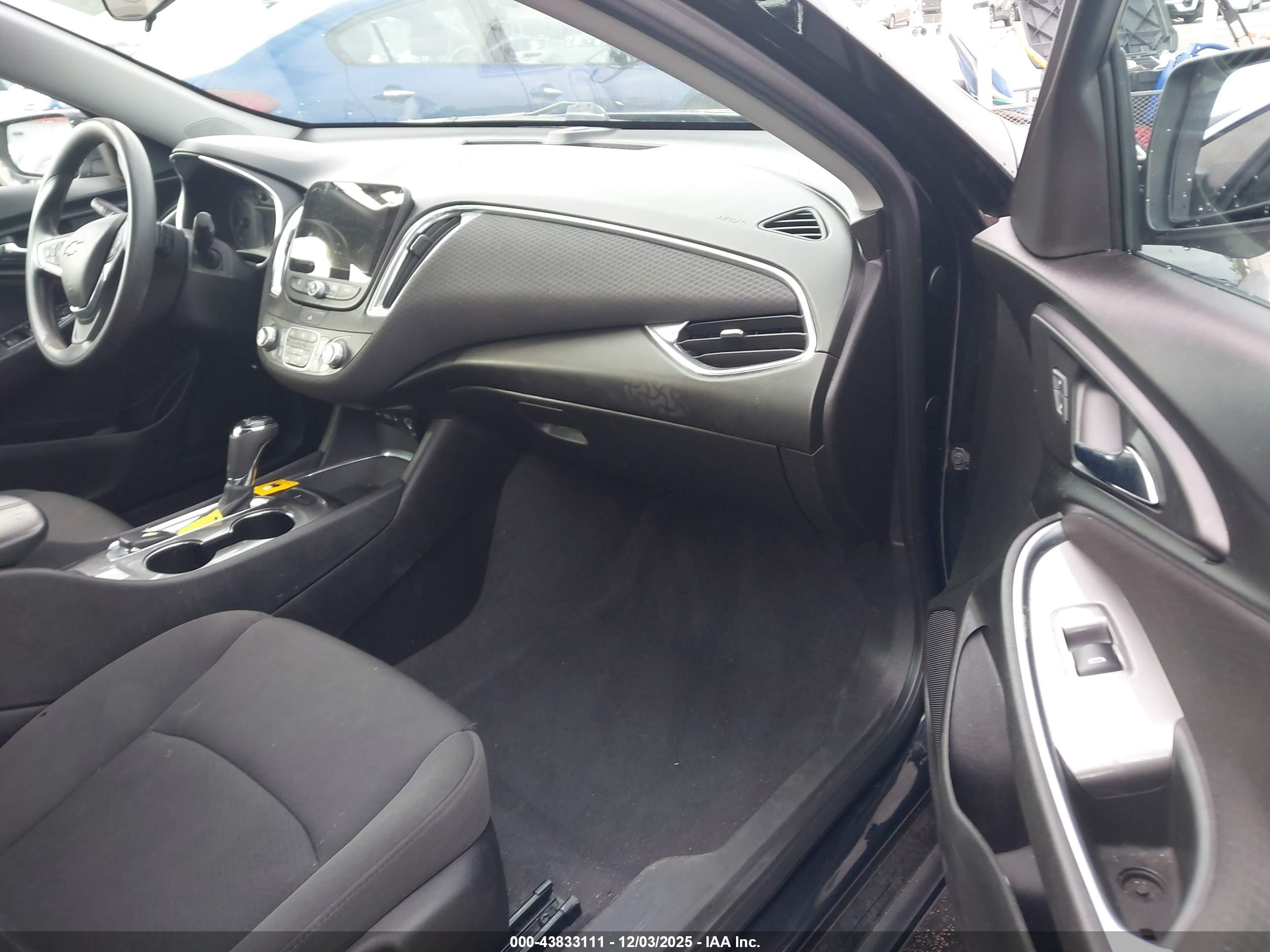 CHEVROLET MALIBU image 5