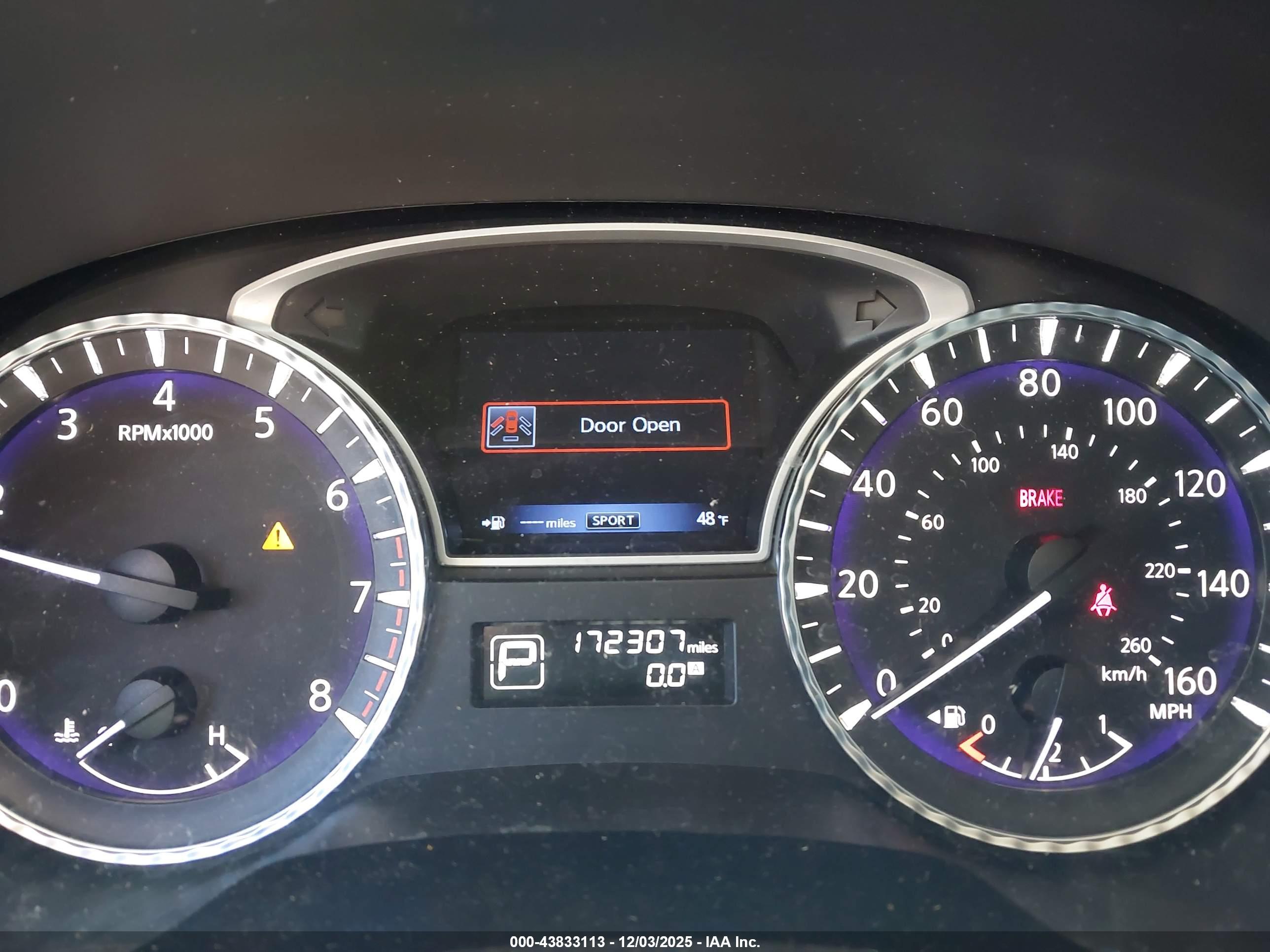 INFINITI JX35 image 7