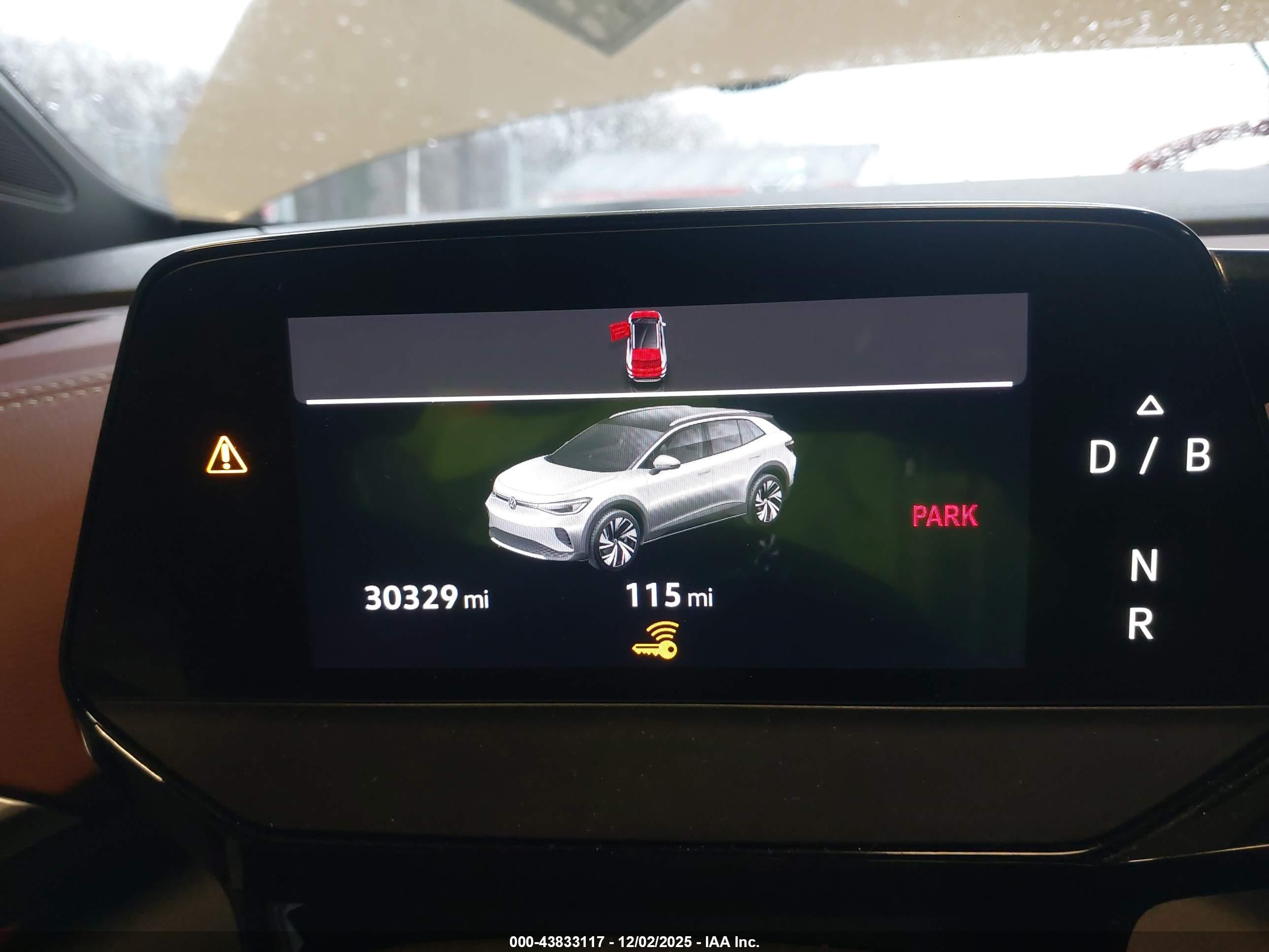 VOLKSWAGEN ID.4 image 7