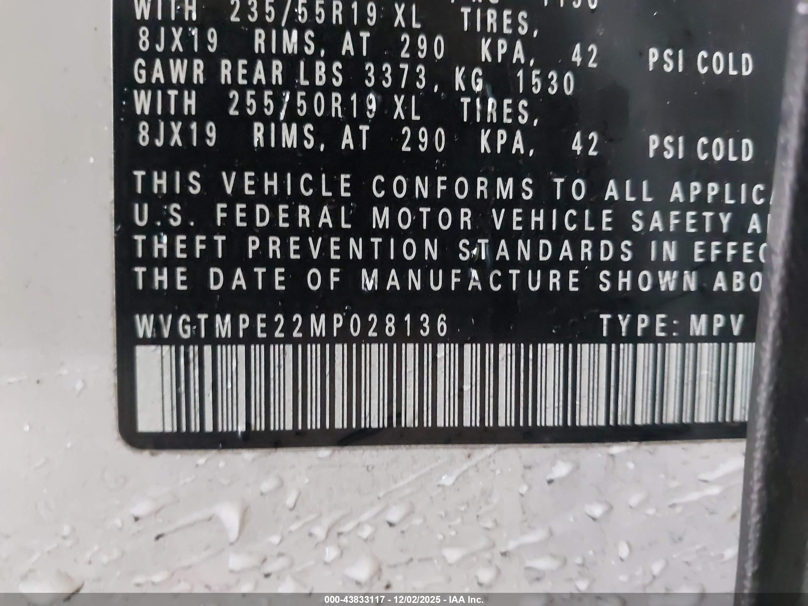 VOLKSWAGEN ID.4 image 9