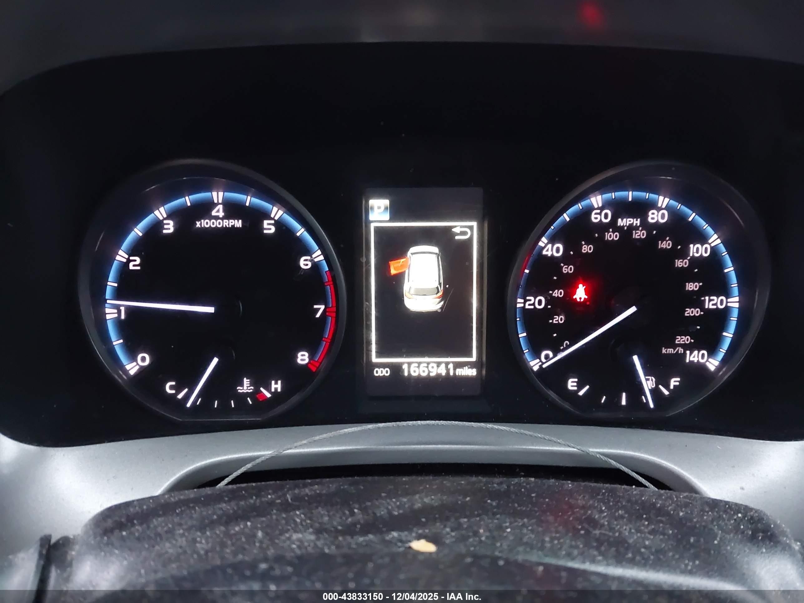 TOYOTA RAV4 image 7