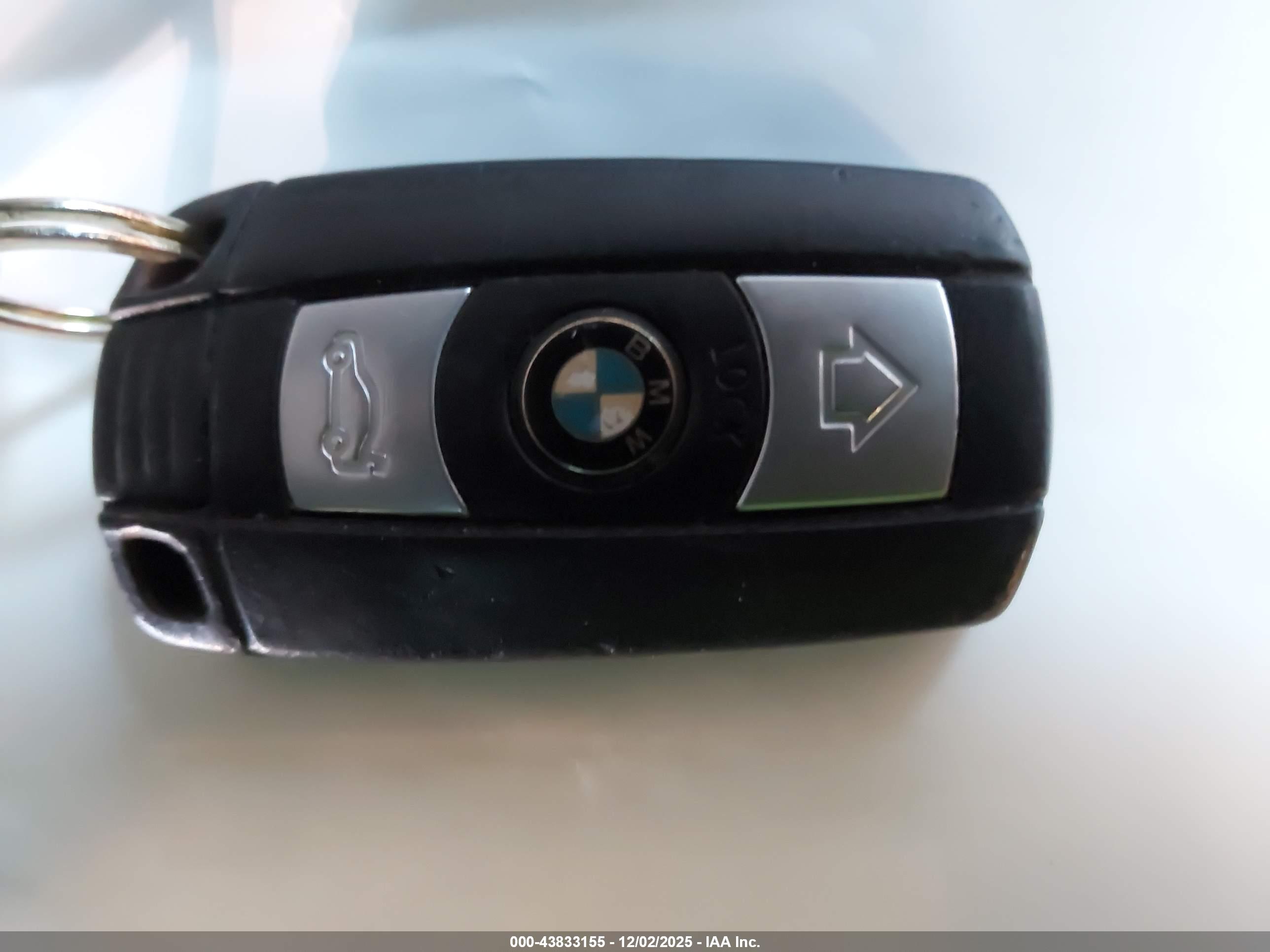 BMW 328I image 11