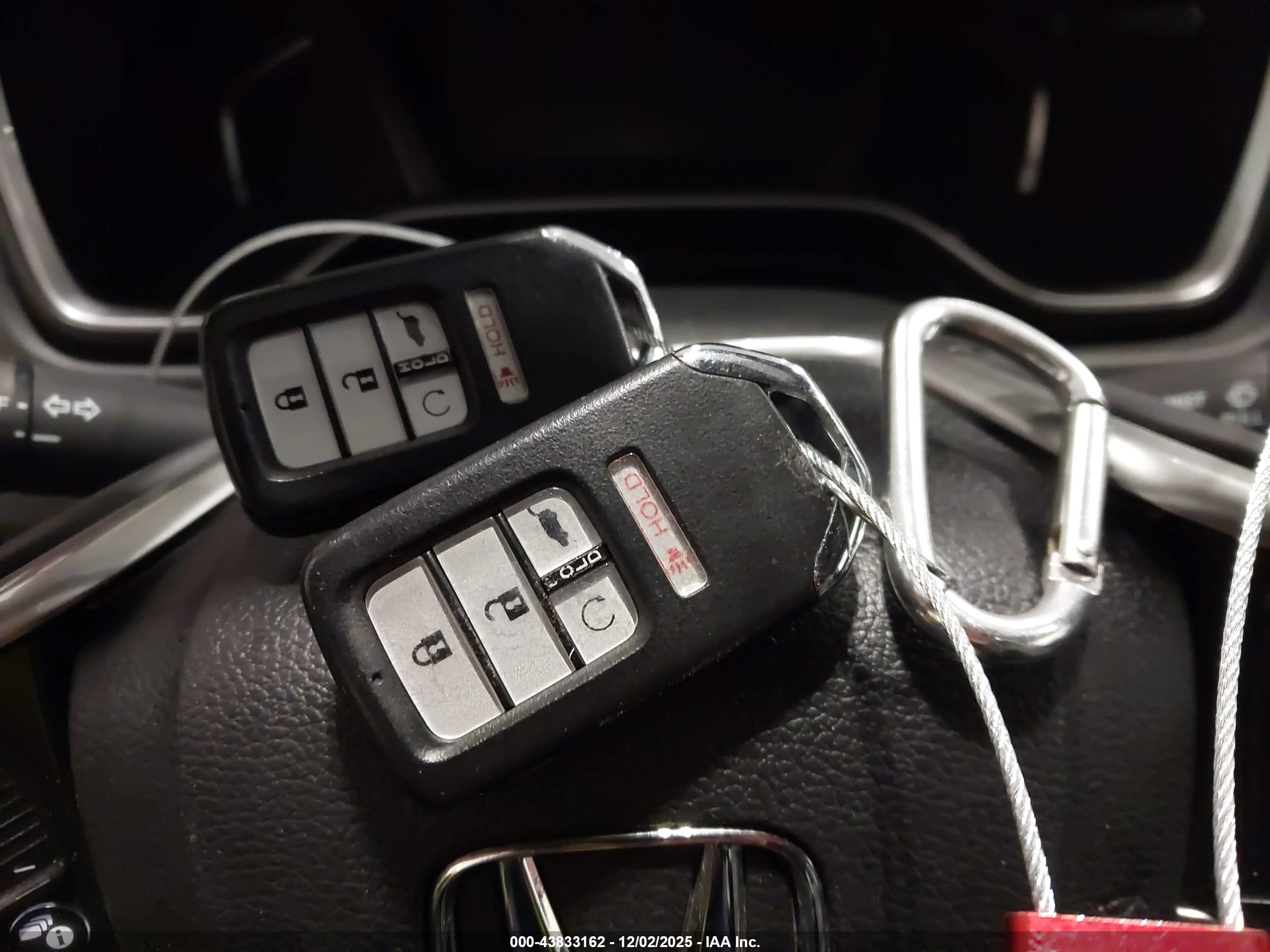 HONDA CR-V image 11