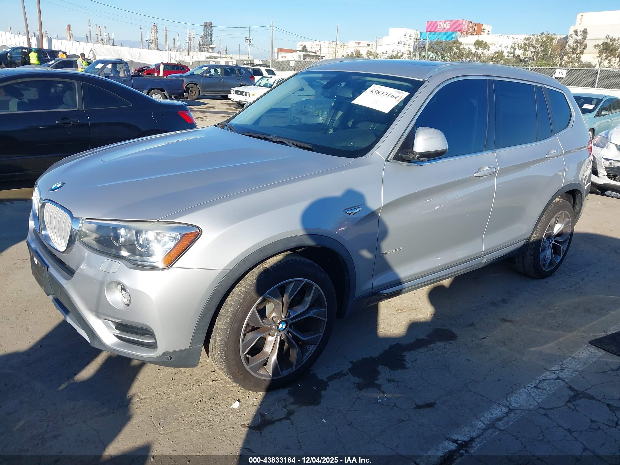 BMW X3 image 2