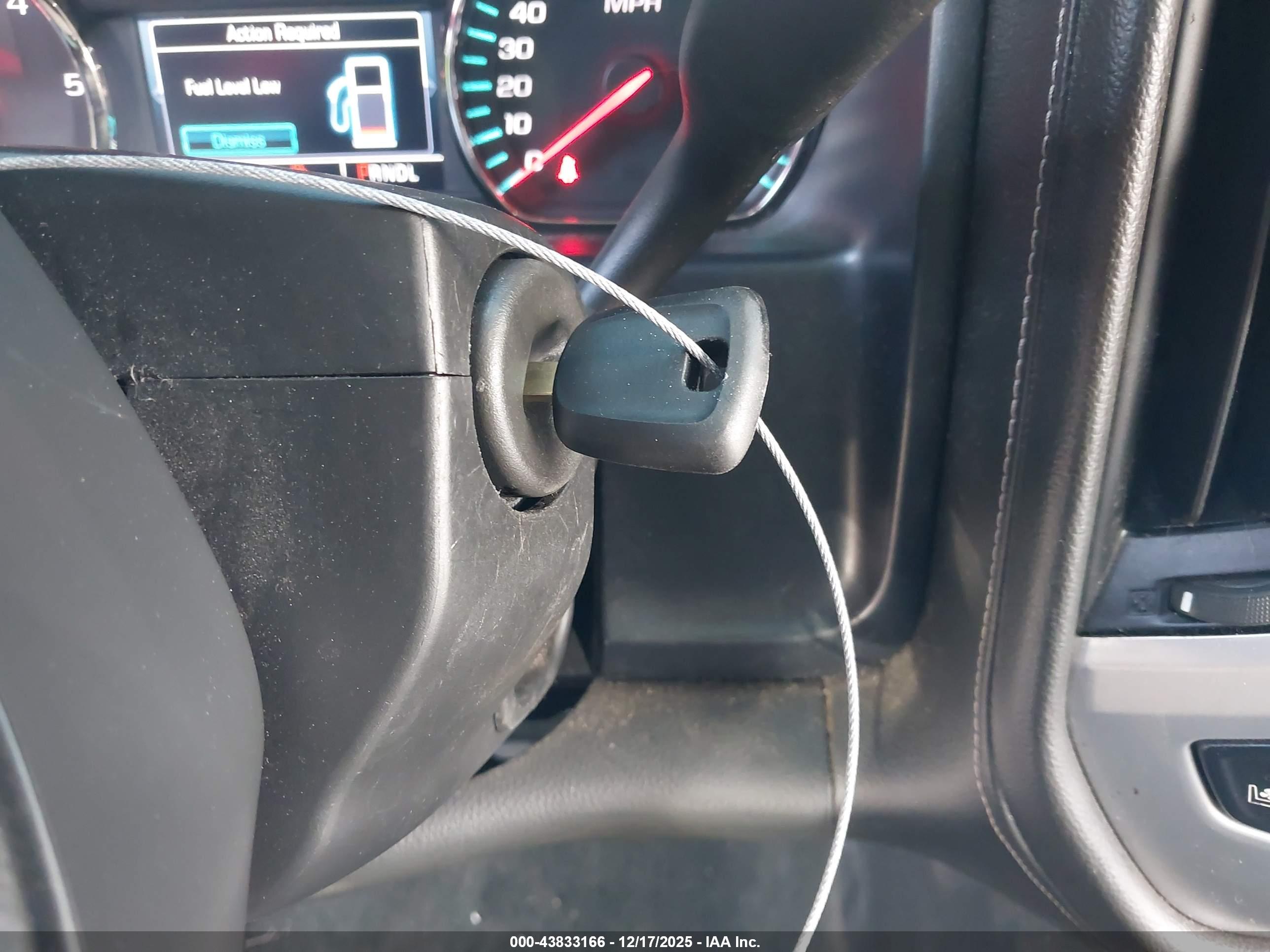 GMC SIERRA image 11