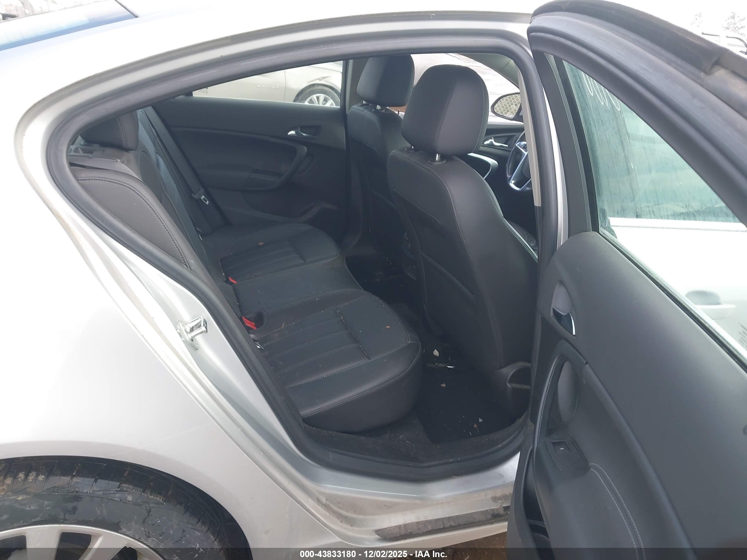 BUICK REGAL image 8