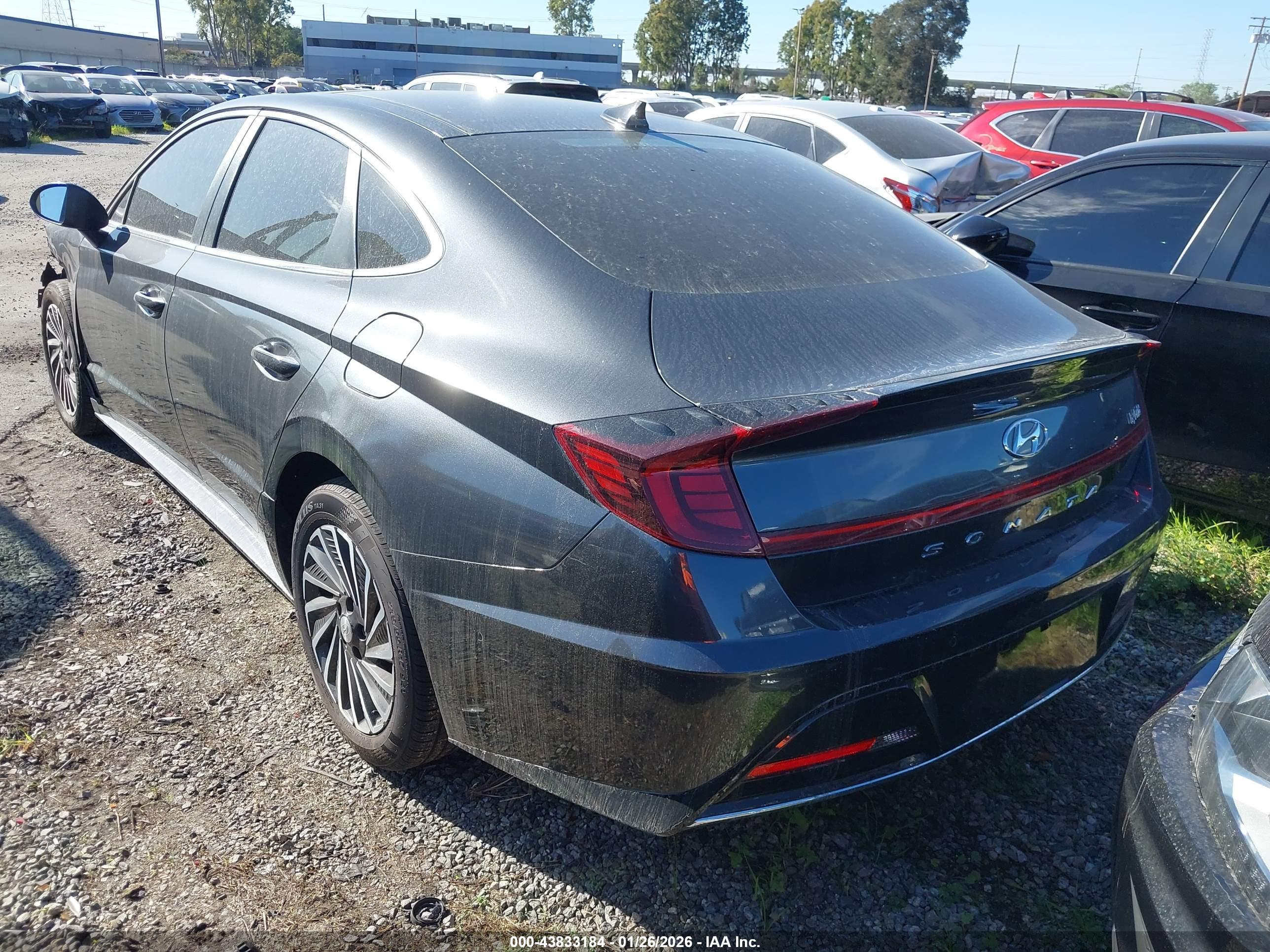 HYUNDAI SONATA image 3