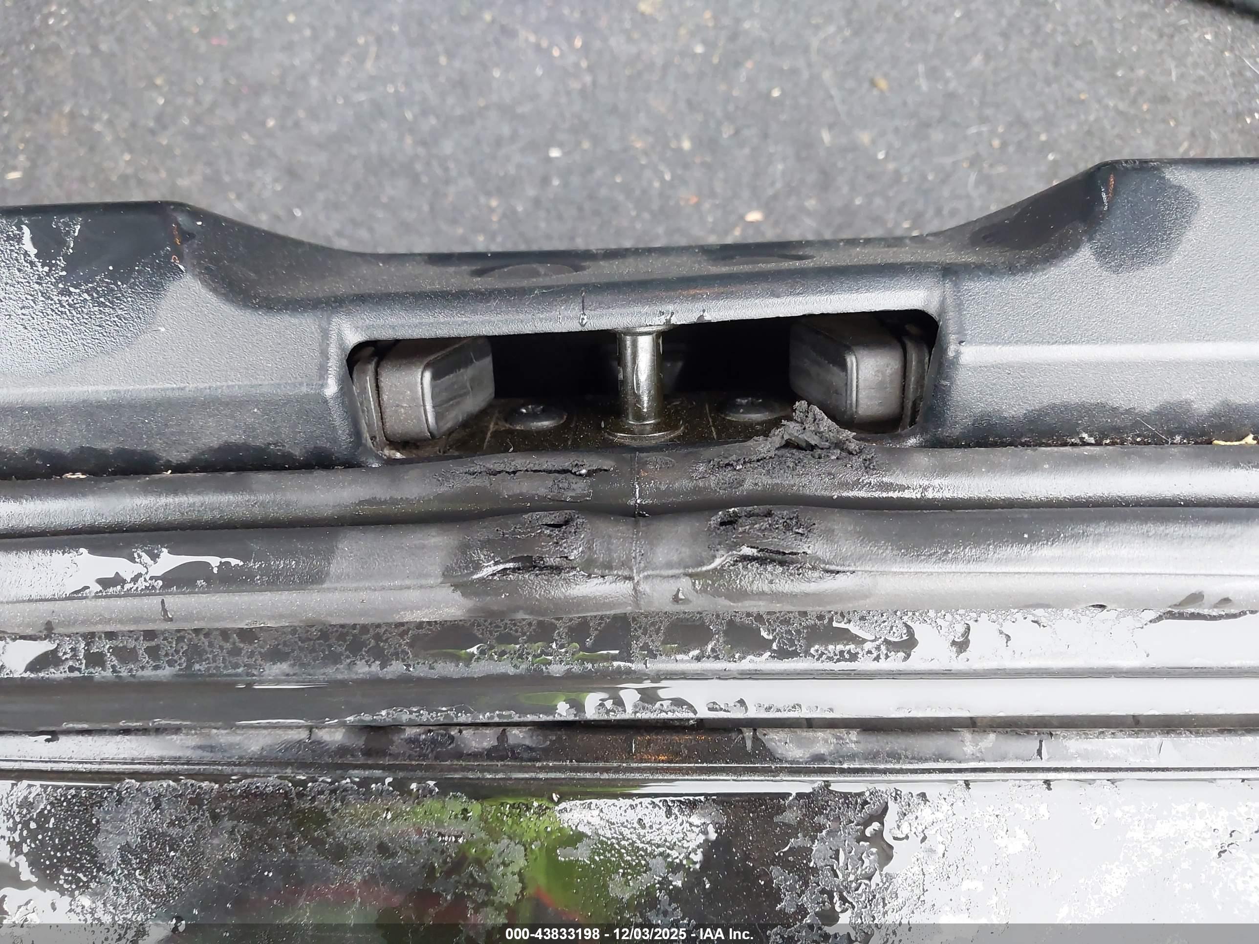 BMW 525I image 6