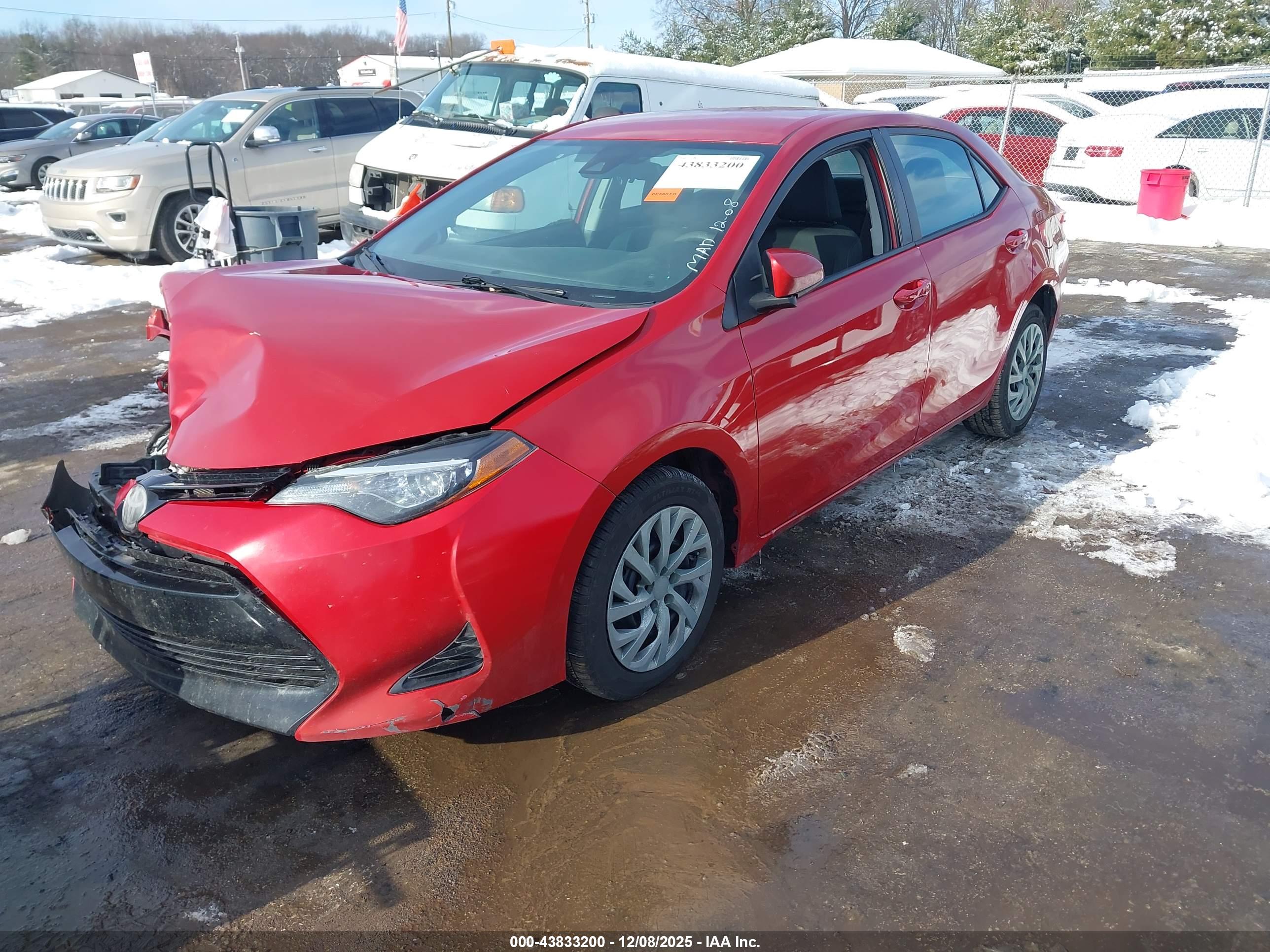 TOYOTA COROLLA image 2