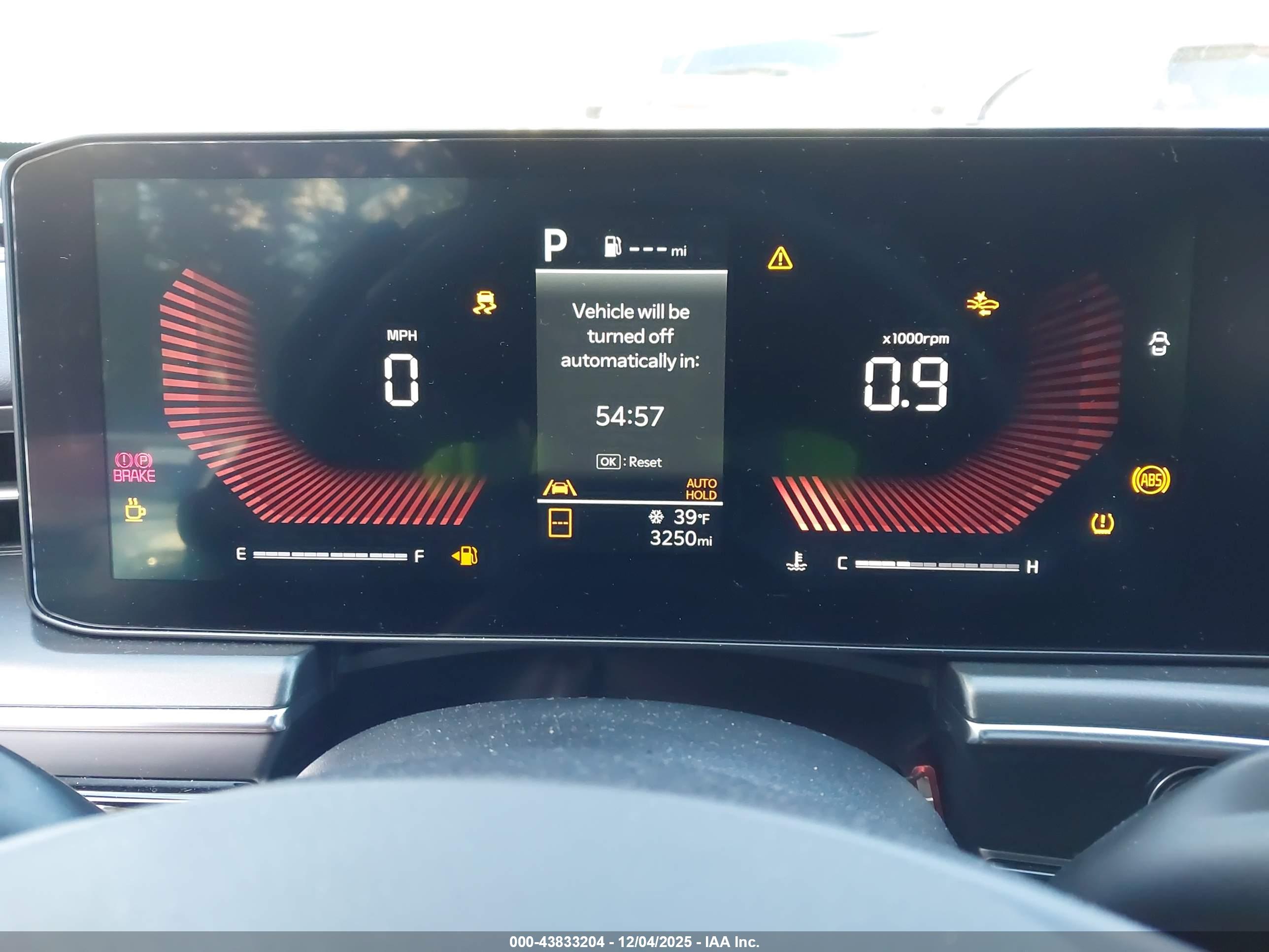 KIA K5 image 7