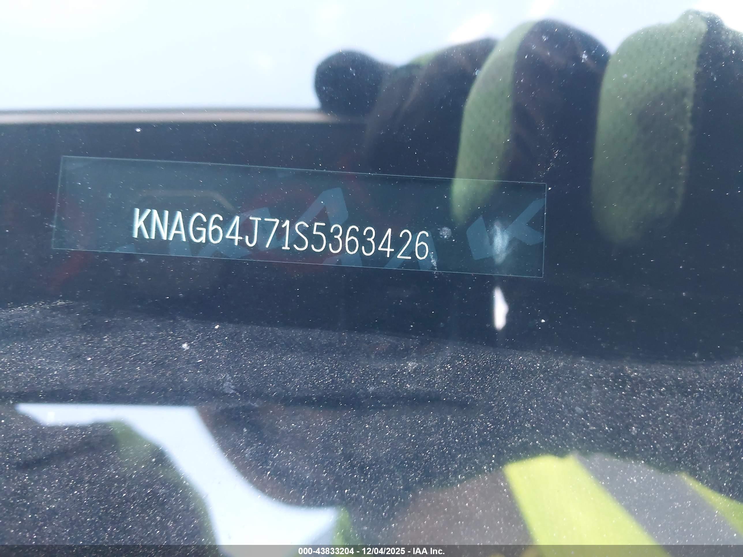 KIA K5 image 9
