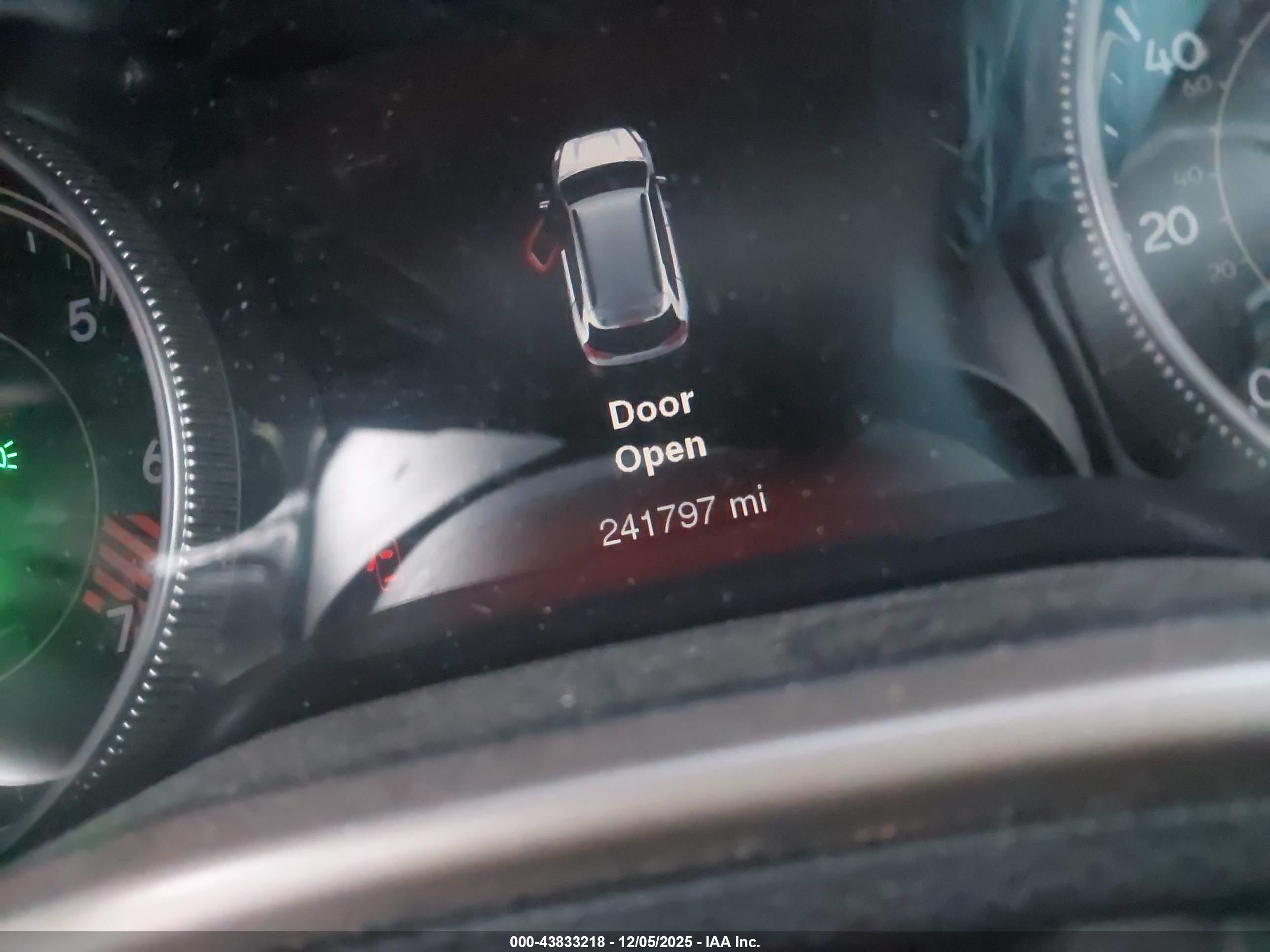 JEEP CHEROKEE image 7