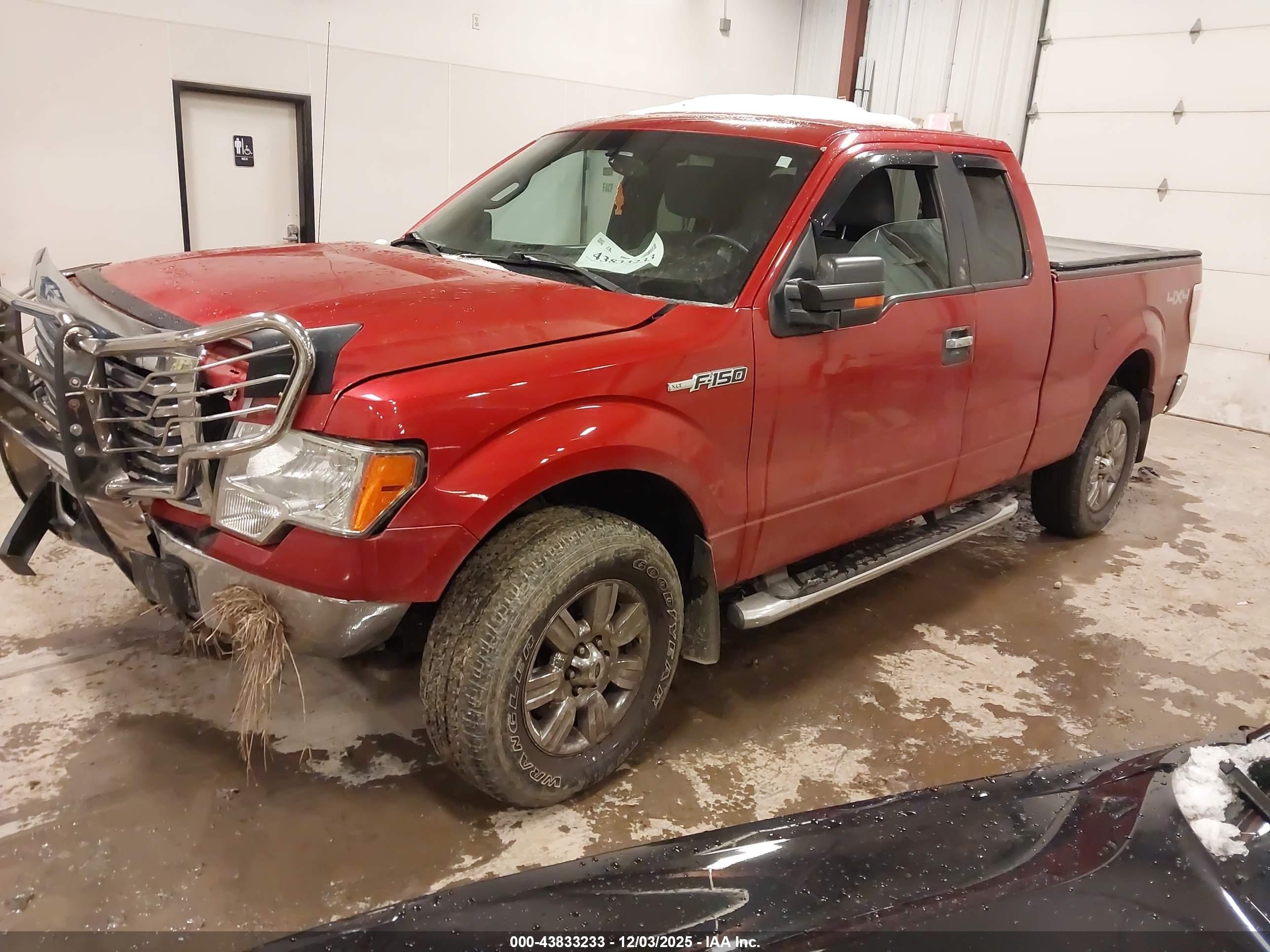 FORD F-150 image 2