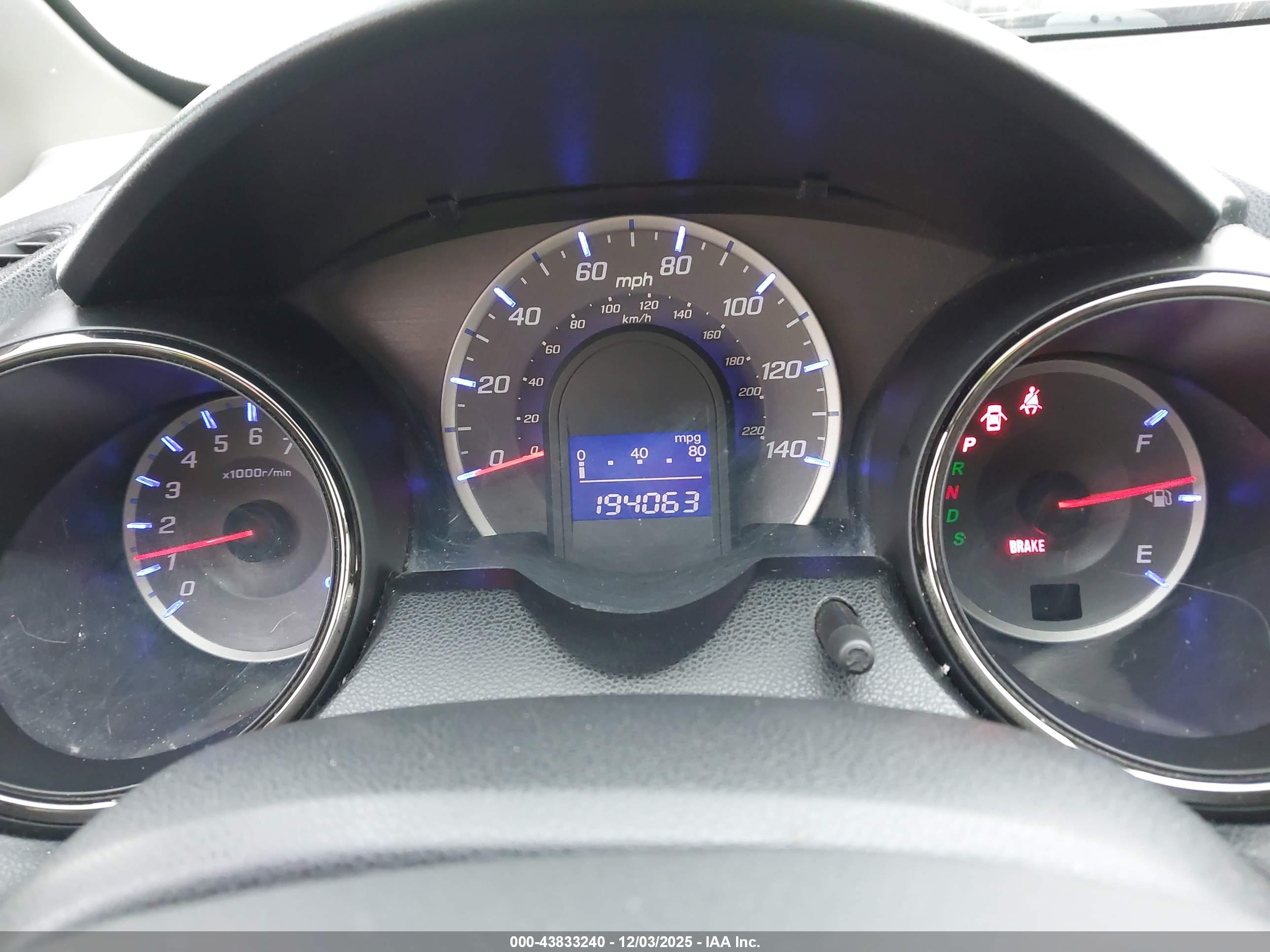 HONDA FIT image 7
