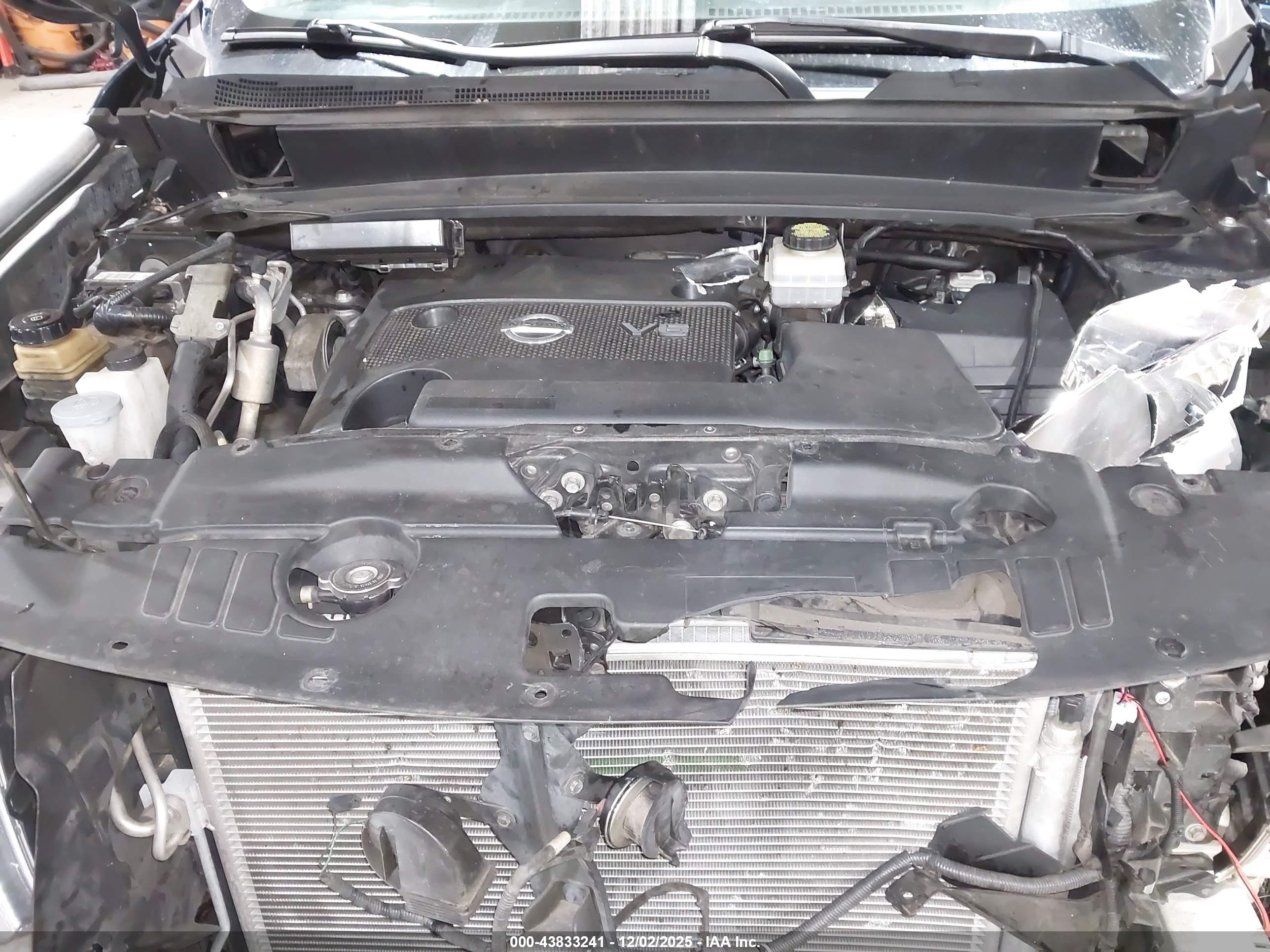 NISSAN PATHFINDER image 10