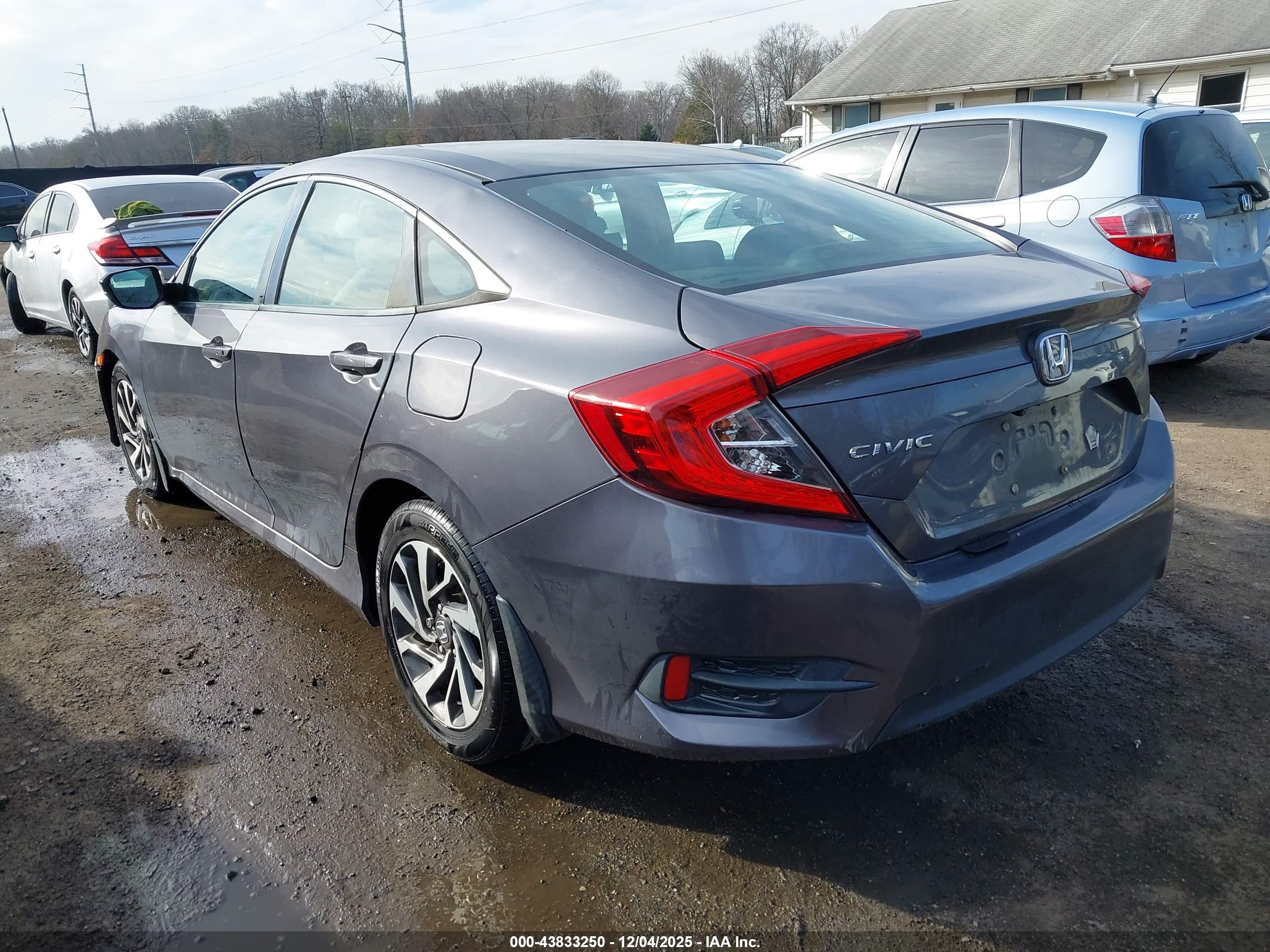 HONDA CIVIC image 3