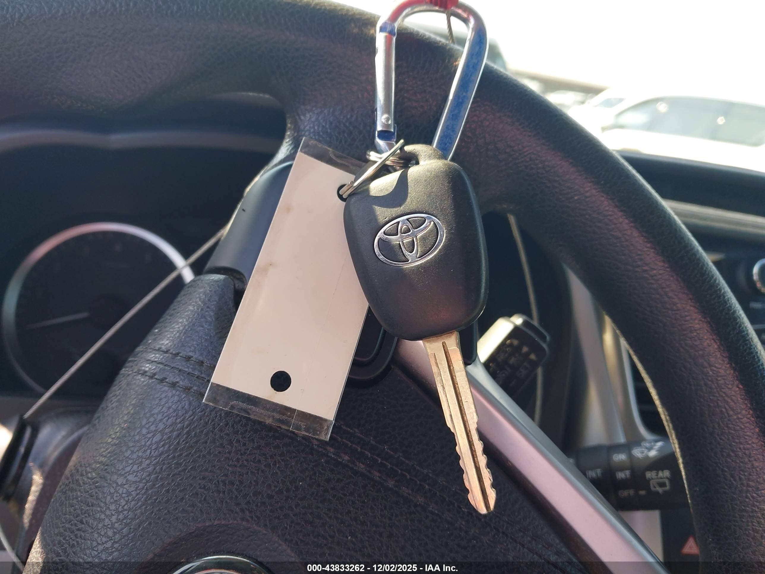 TOYOTA HIGHLANDER image 11