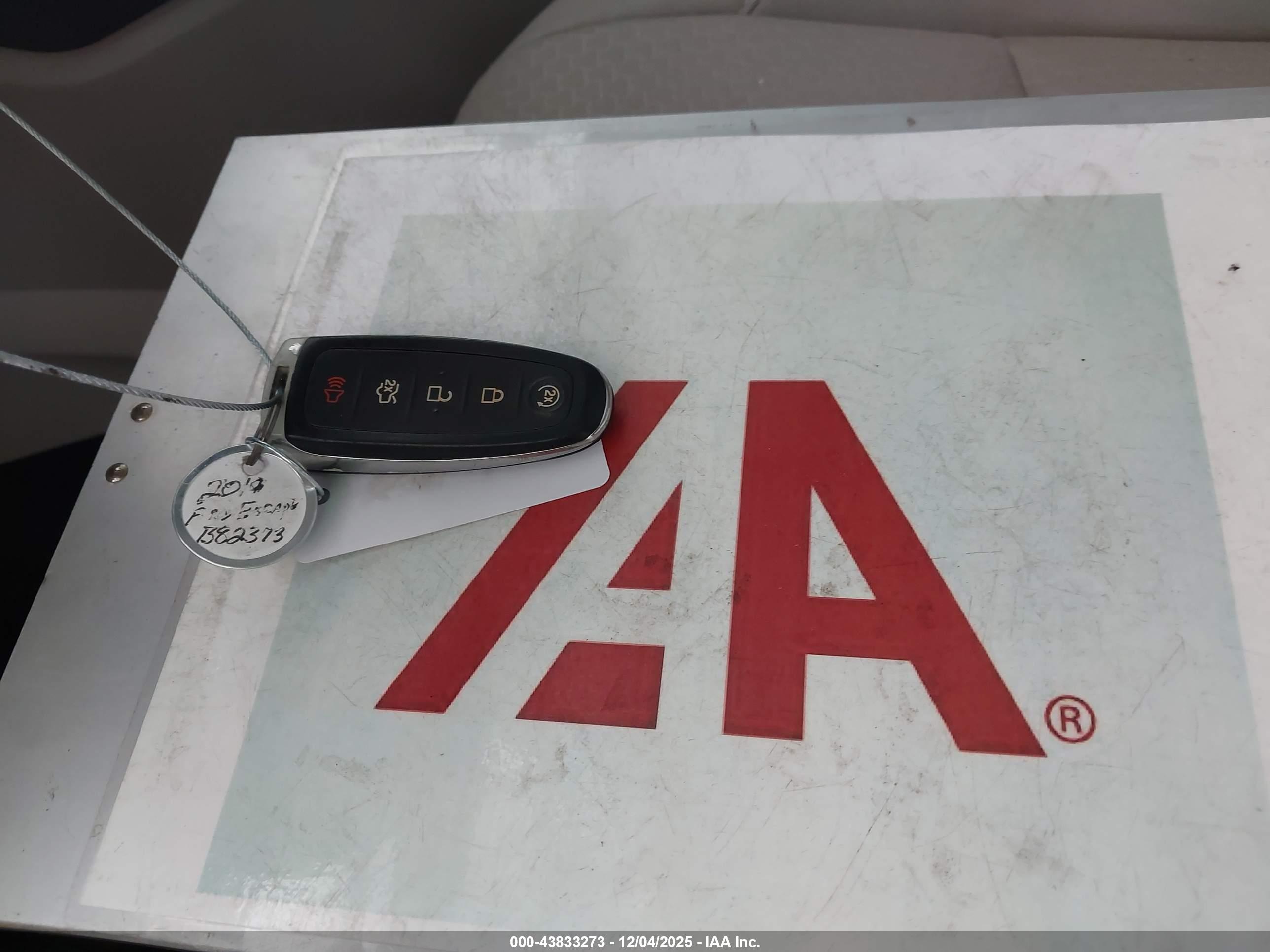 FORD ESCAPE image 11