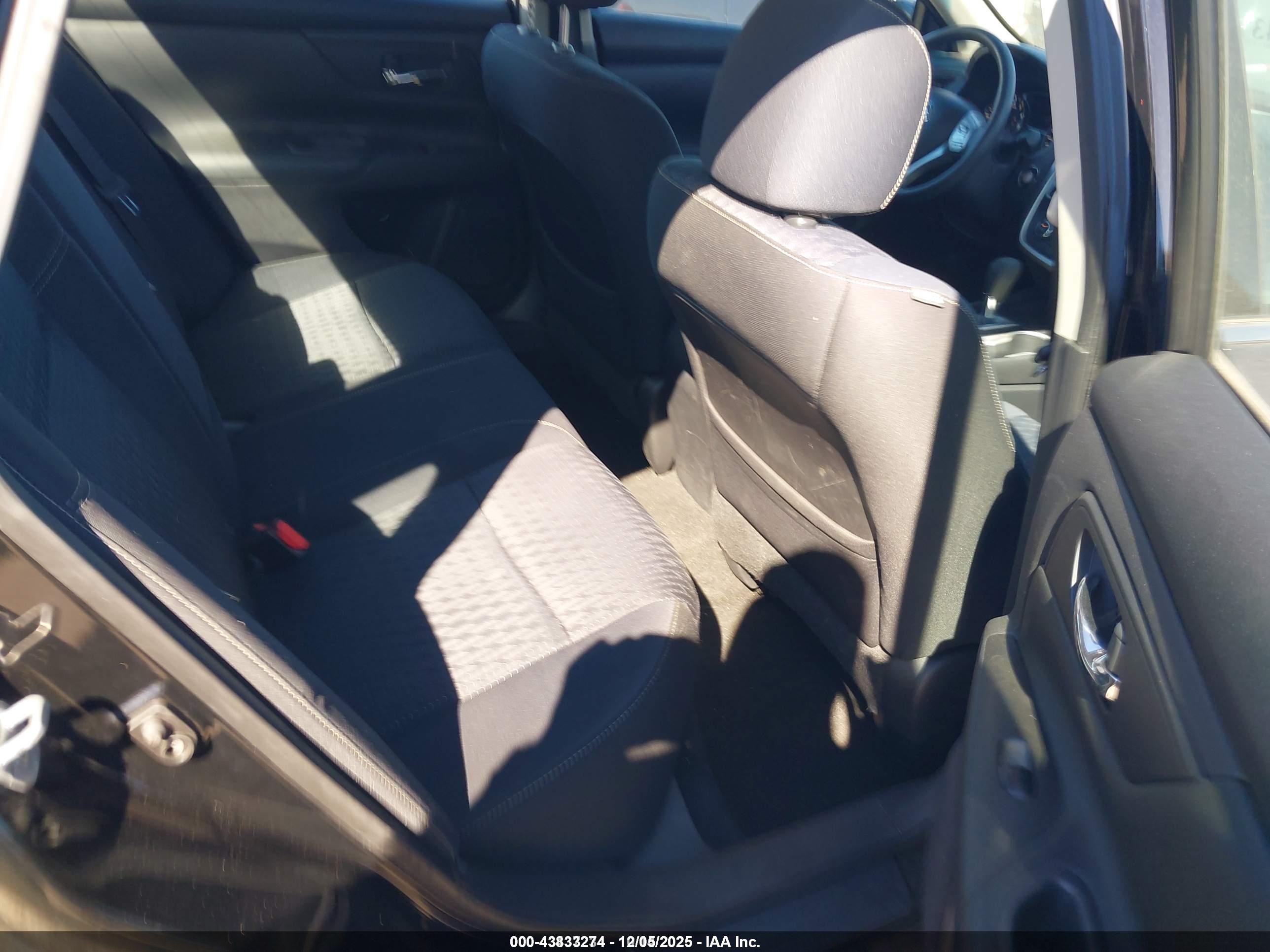NISSAN ALTIMA image 8