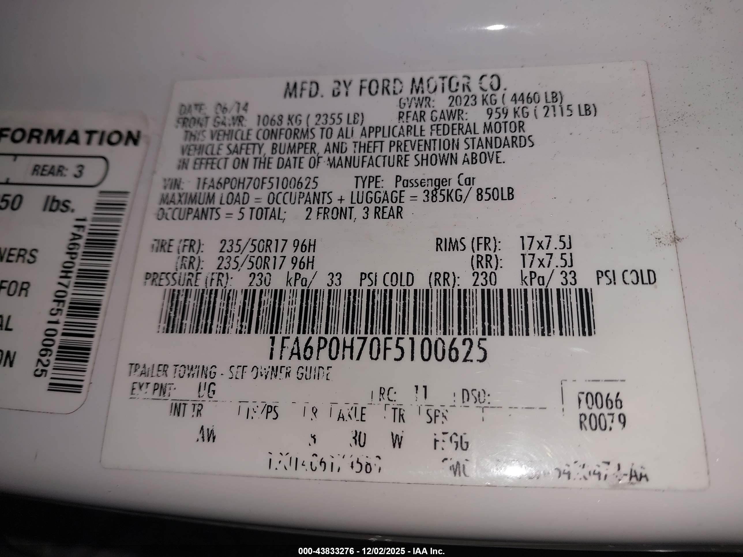 FORD FUSION image 9