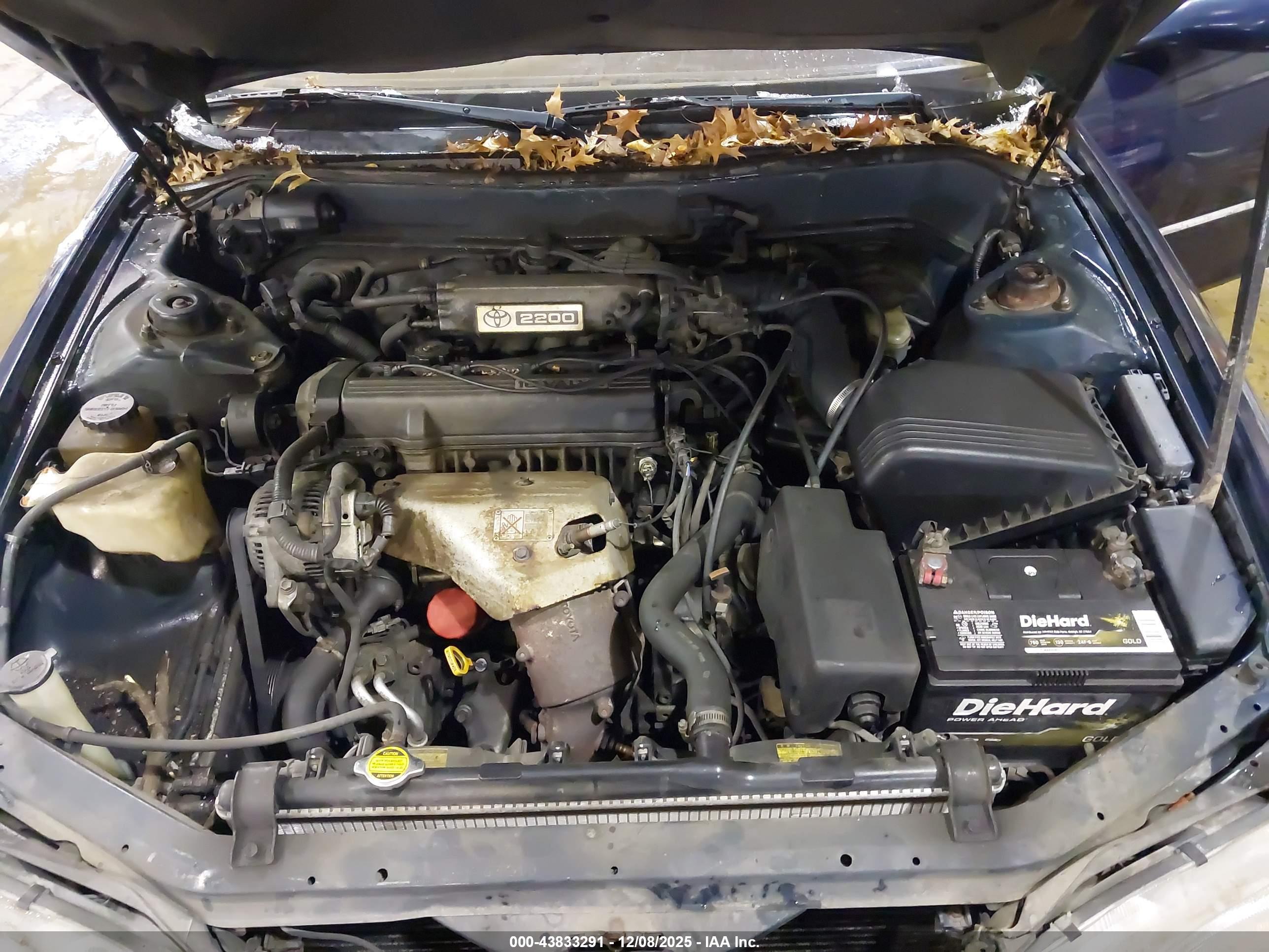 TOYOTA CAMRY image 10