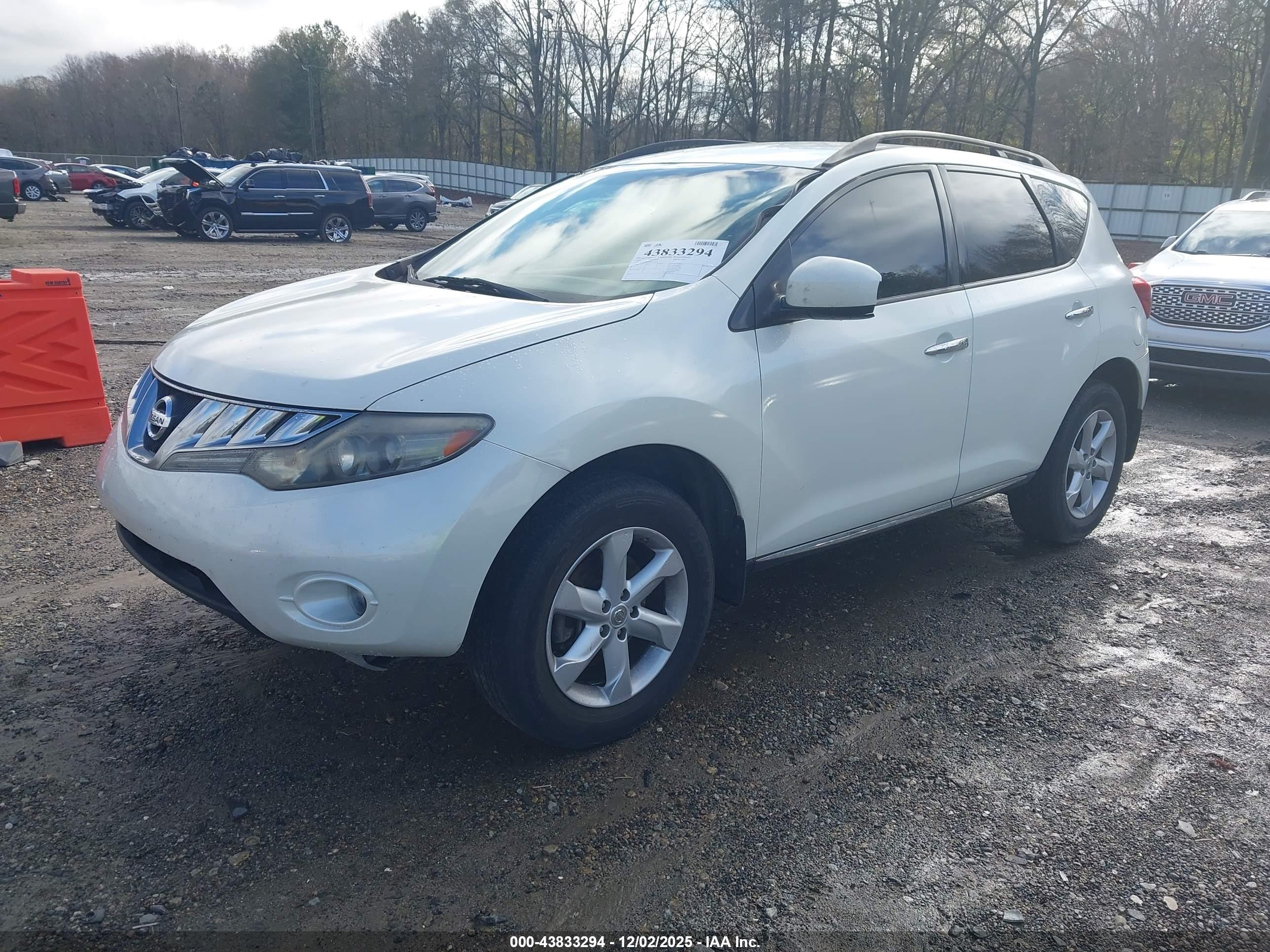 NISSAN MURANO image 2
