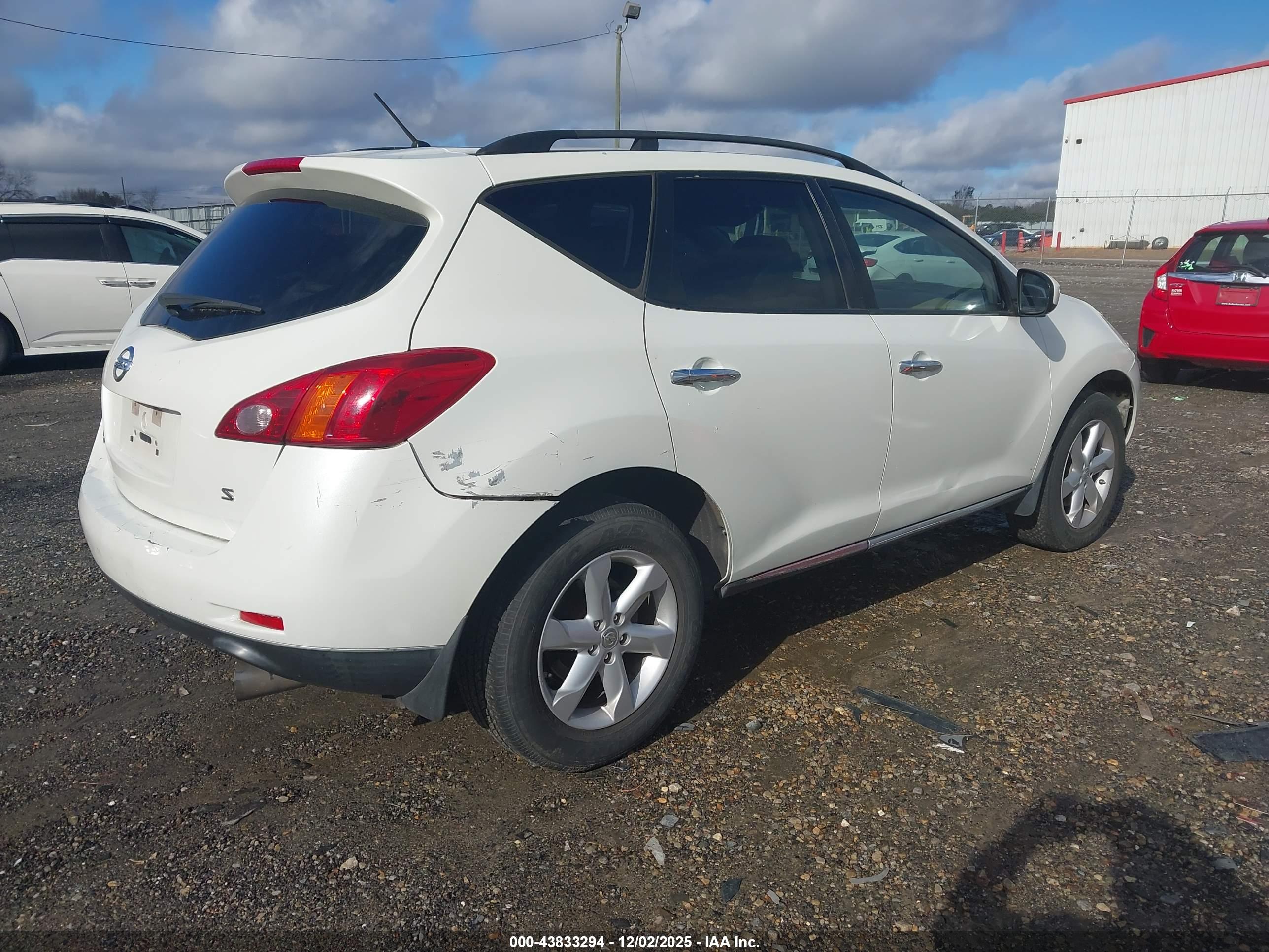 NISSAN MURANO image 4
