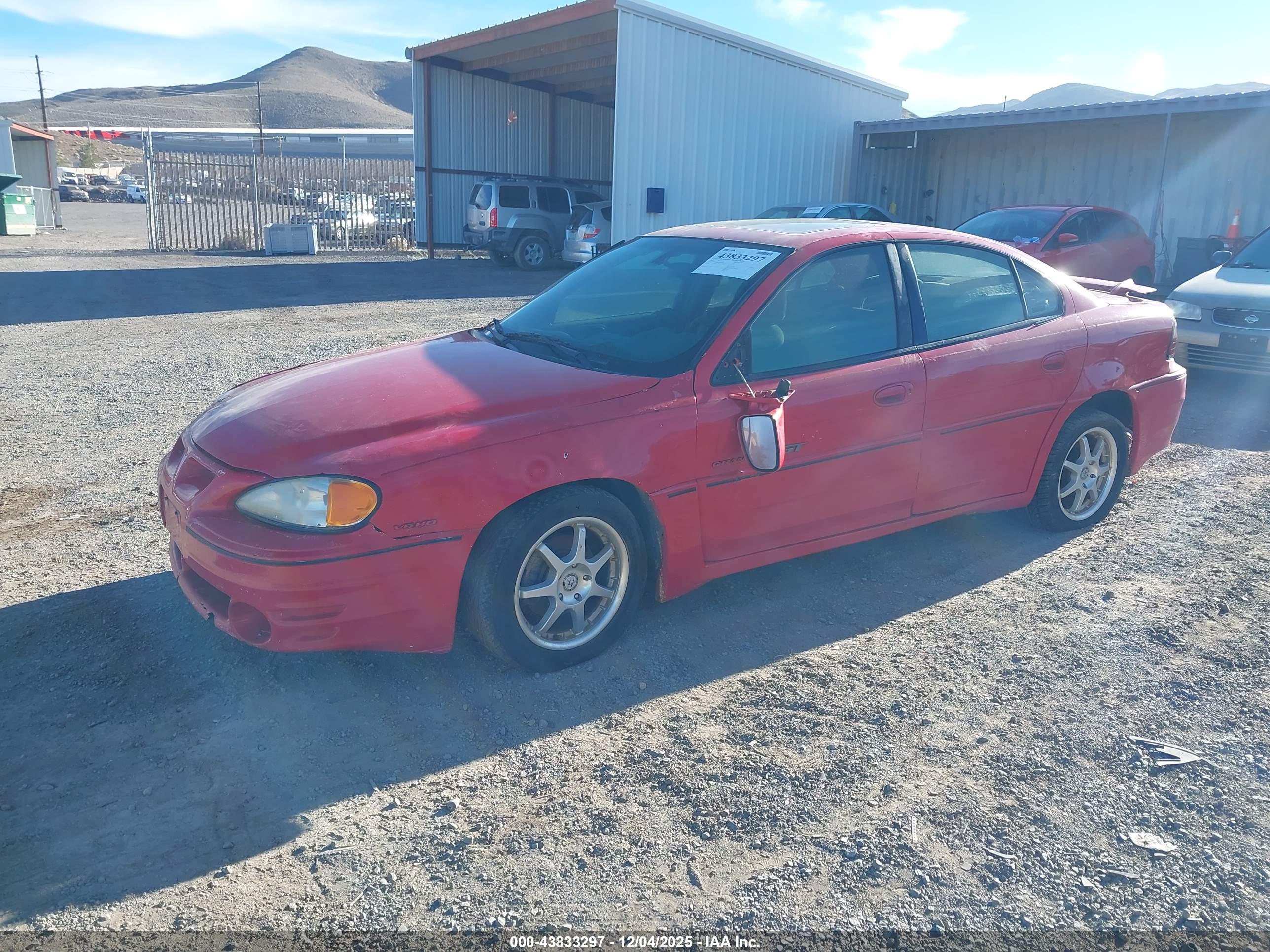 PONTIAC GRAND image 2