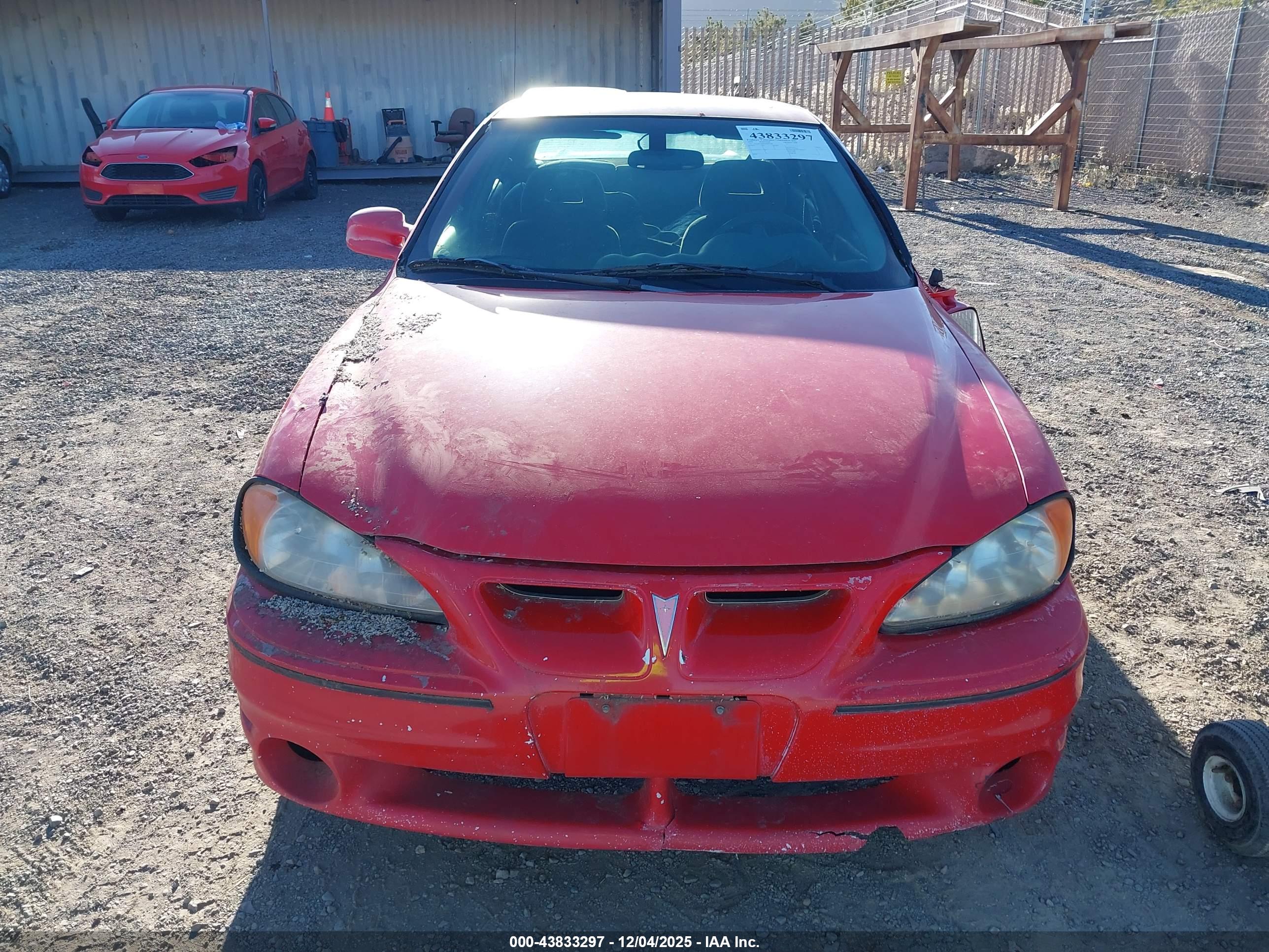PONTIAC GRAND image 6