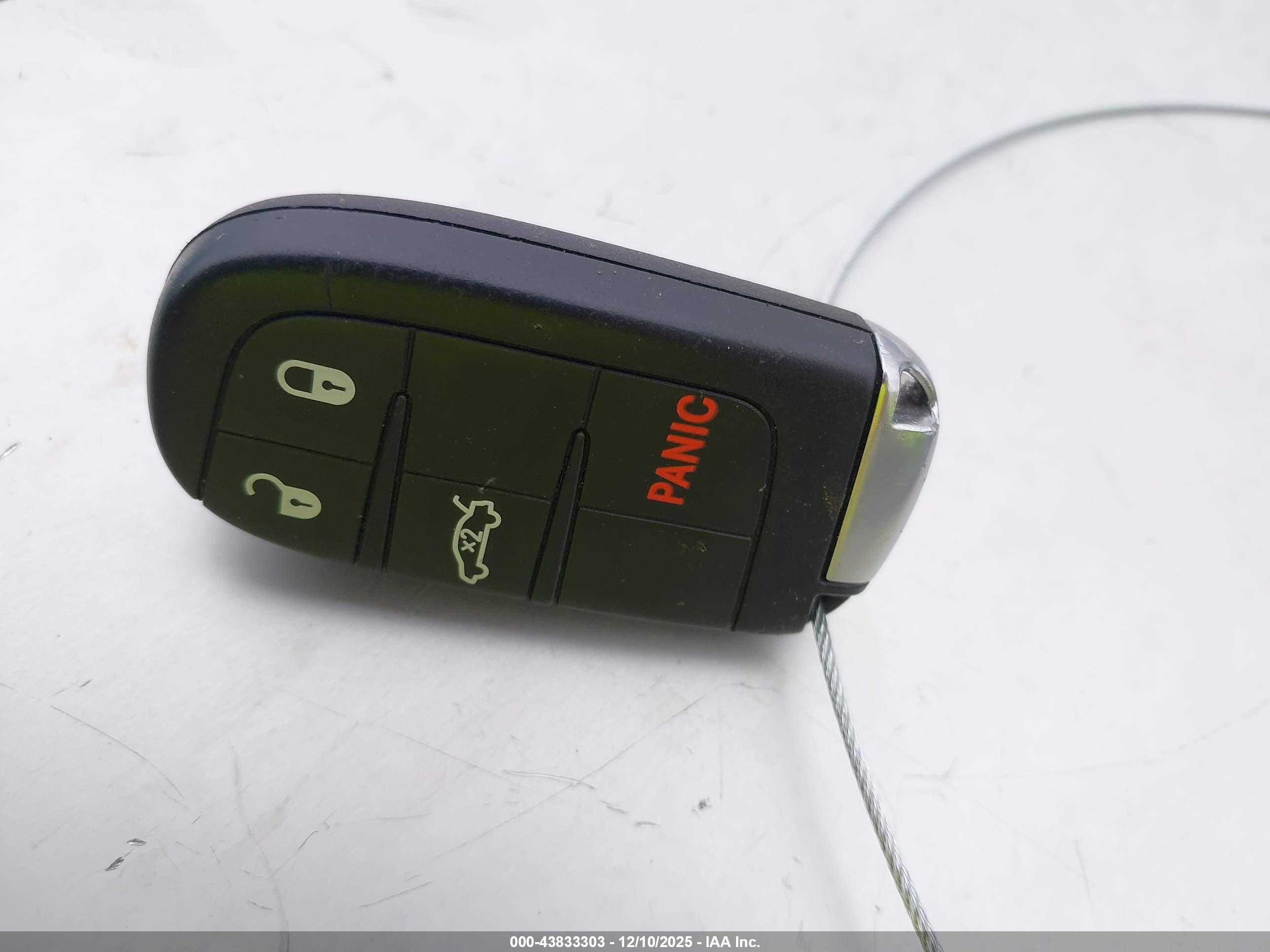 DODGE CHALLENGER image 11