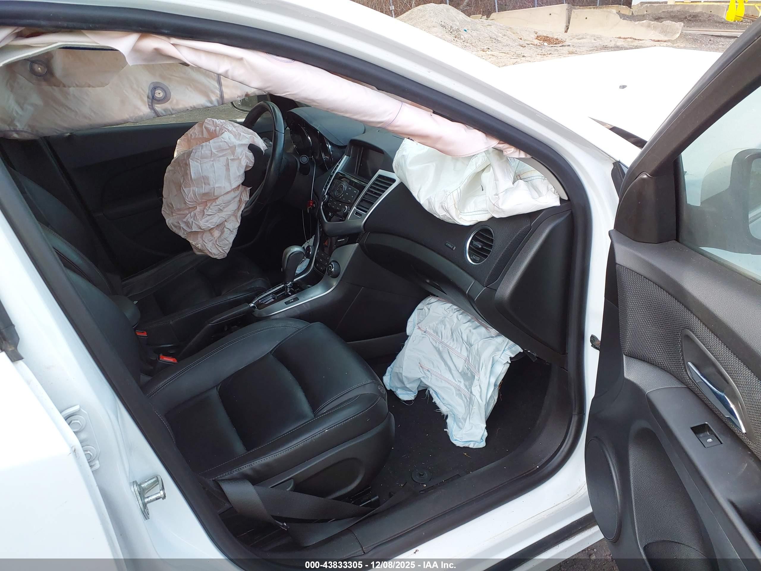 CHEVROLET CRUZE image 5