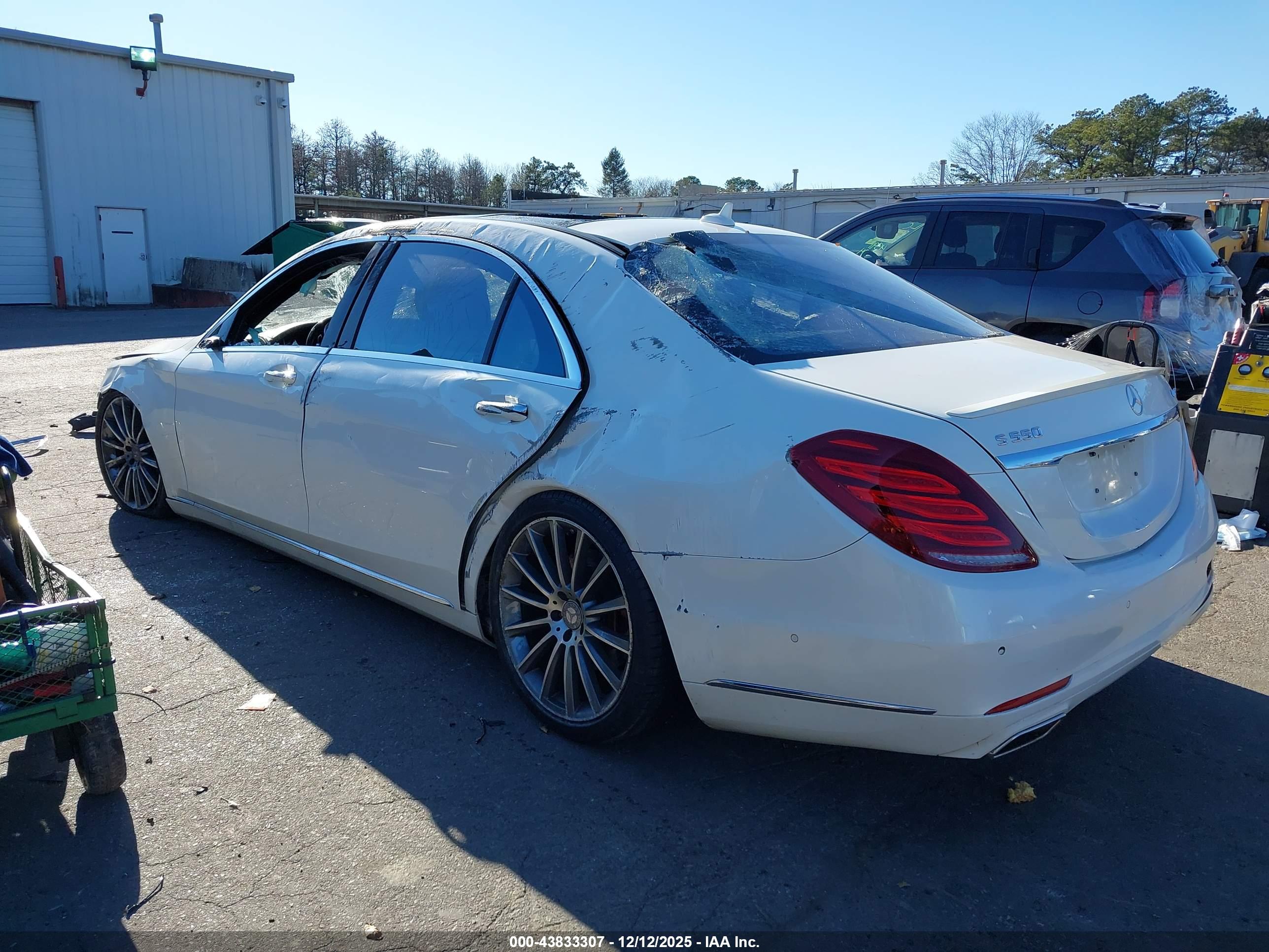 MERCEDES-BENZ S image 3