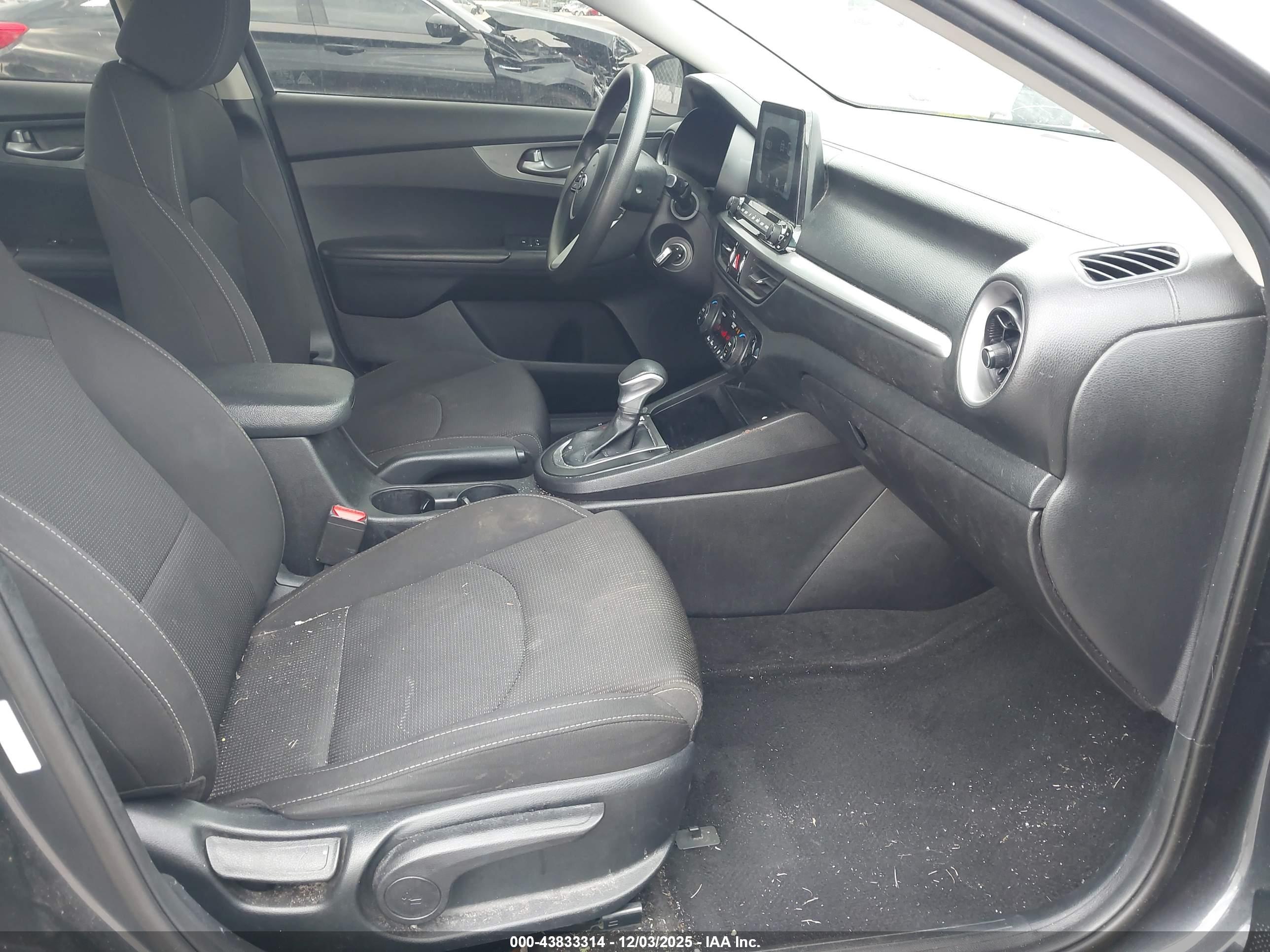 KIA FORTE image 5