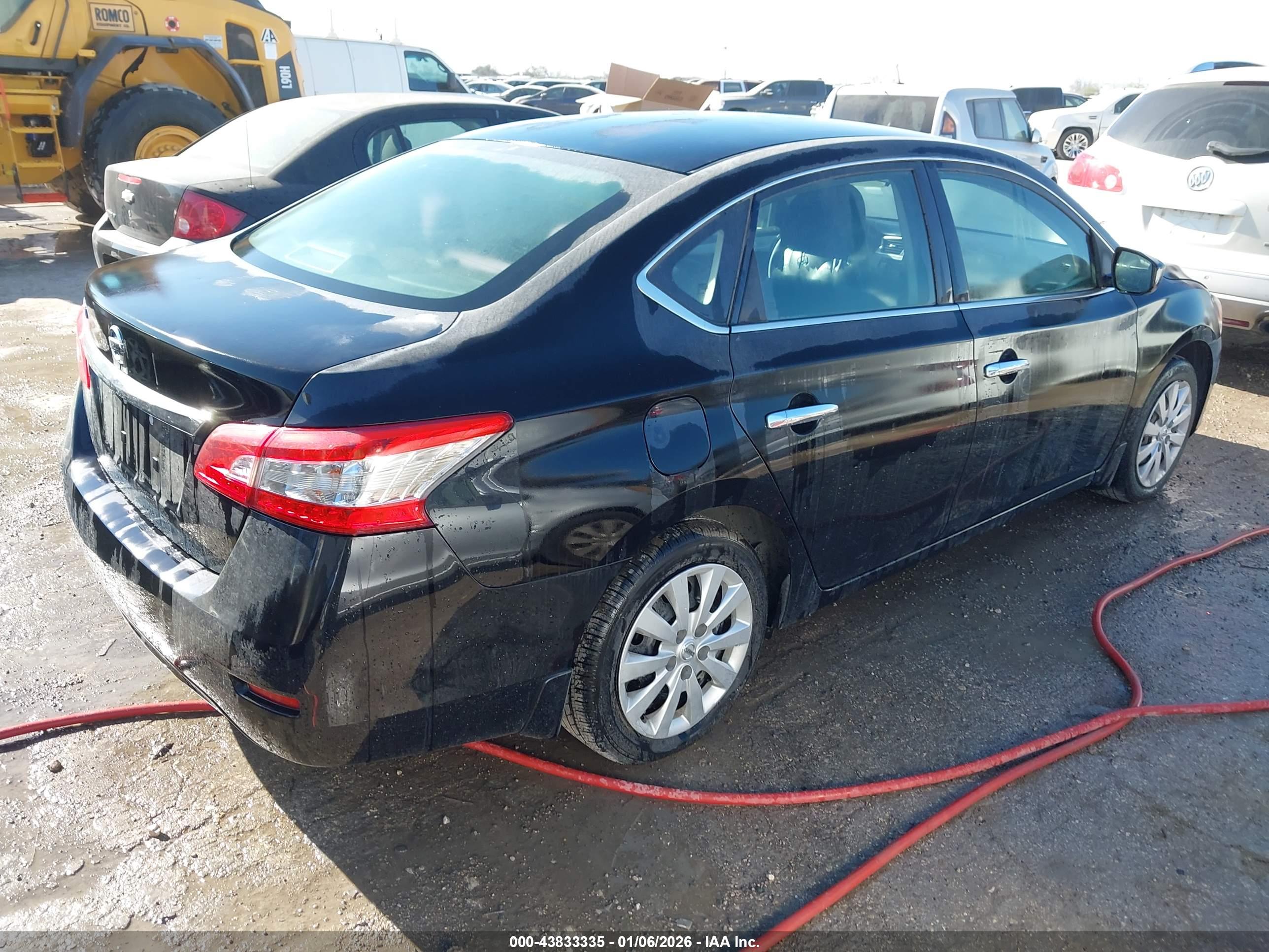 NISSAN SENTRA image 4