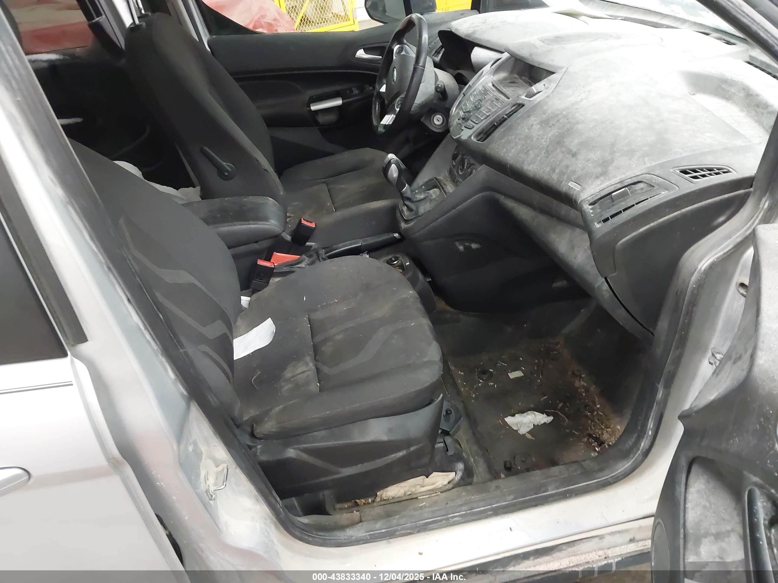 FORD TRANSIT image 5