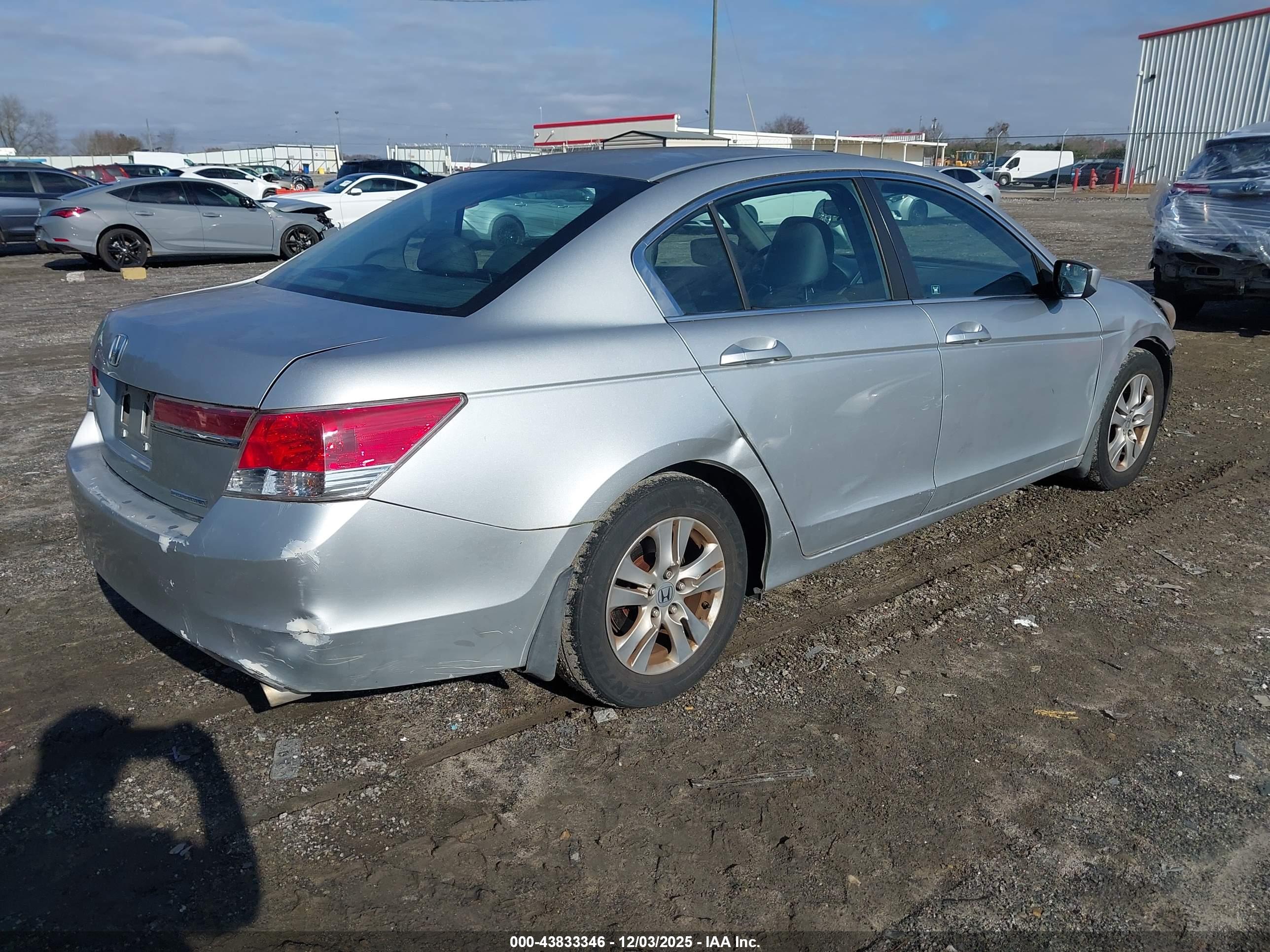 HONDA ACCORD image 4