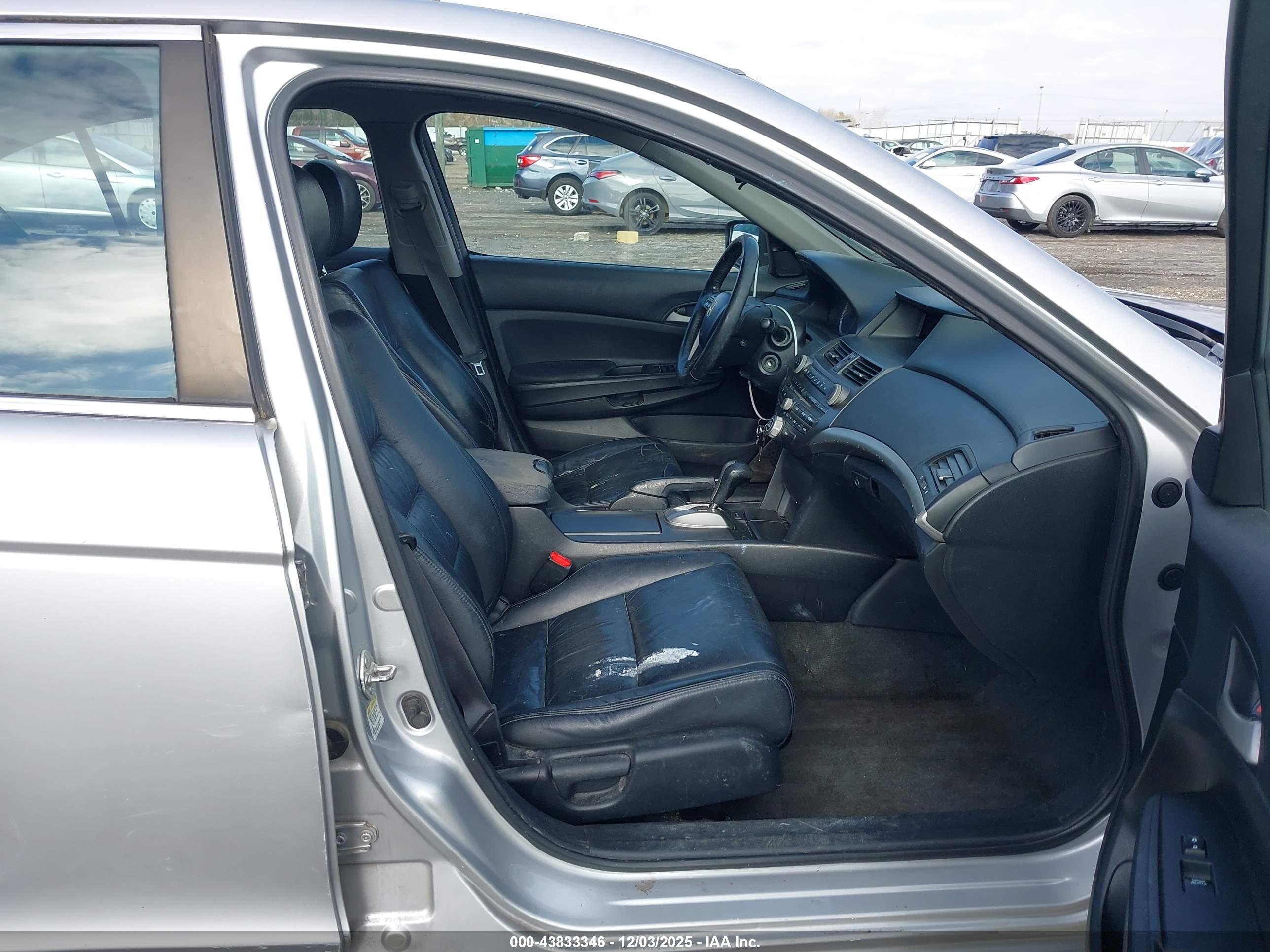 HONDA ACCORD image 5
