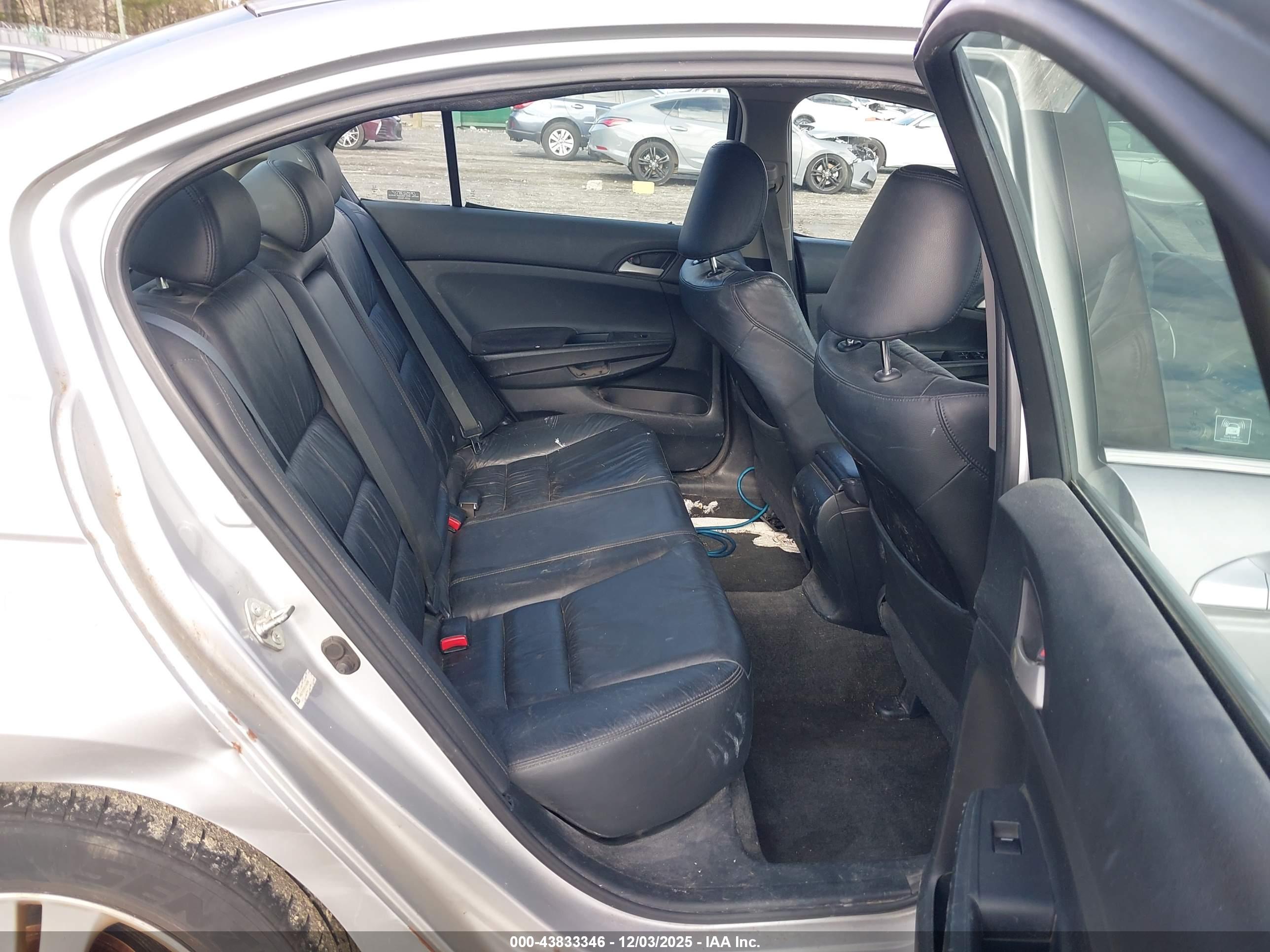 HONDA ACCORD image 8