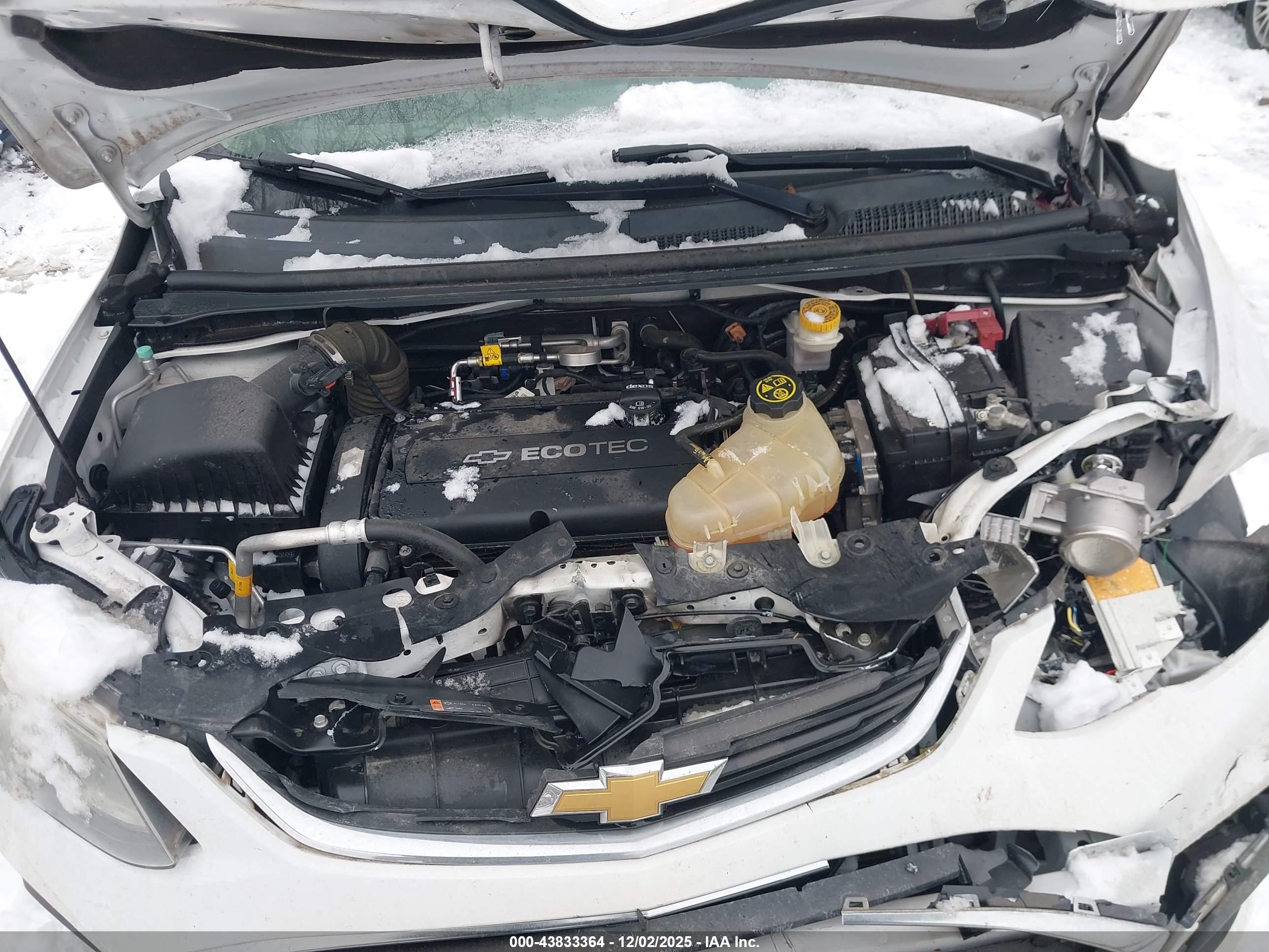 CHEVROLET SONIC image 10