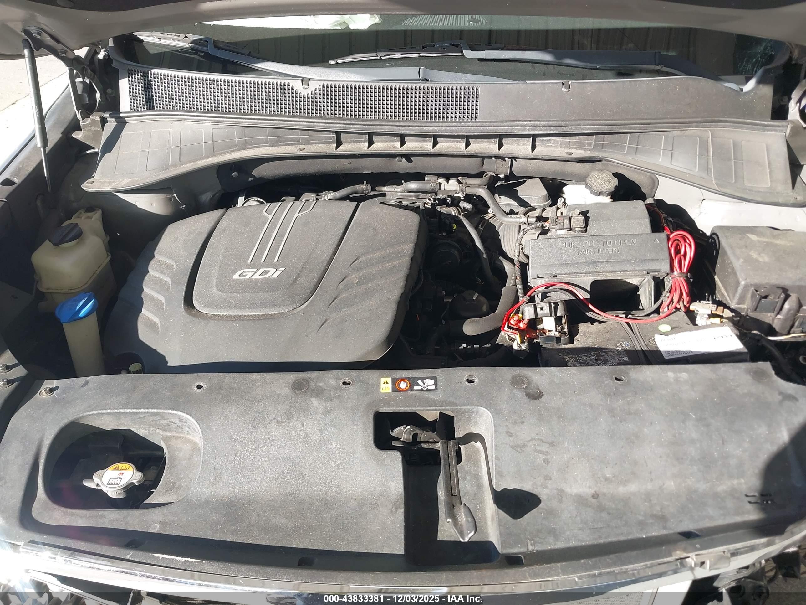 KIA SORENTO image 10