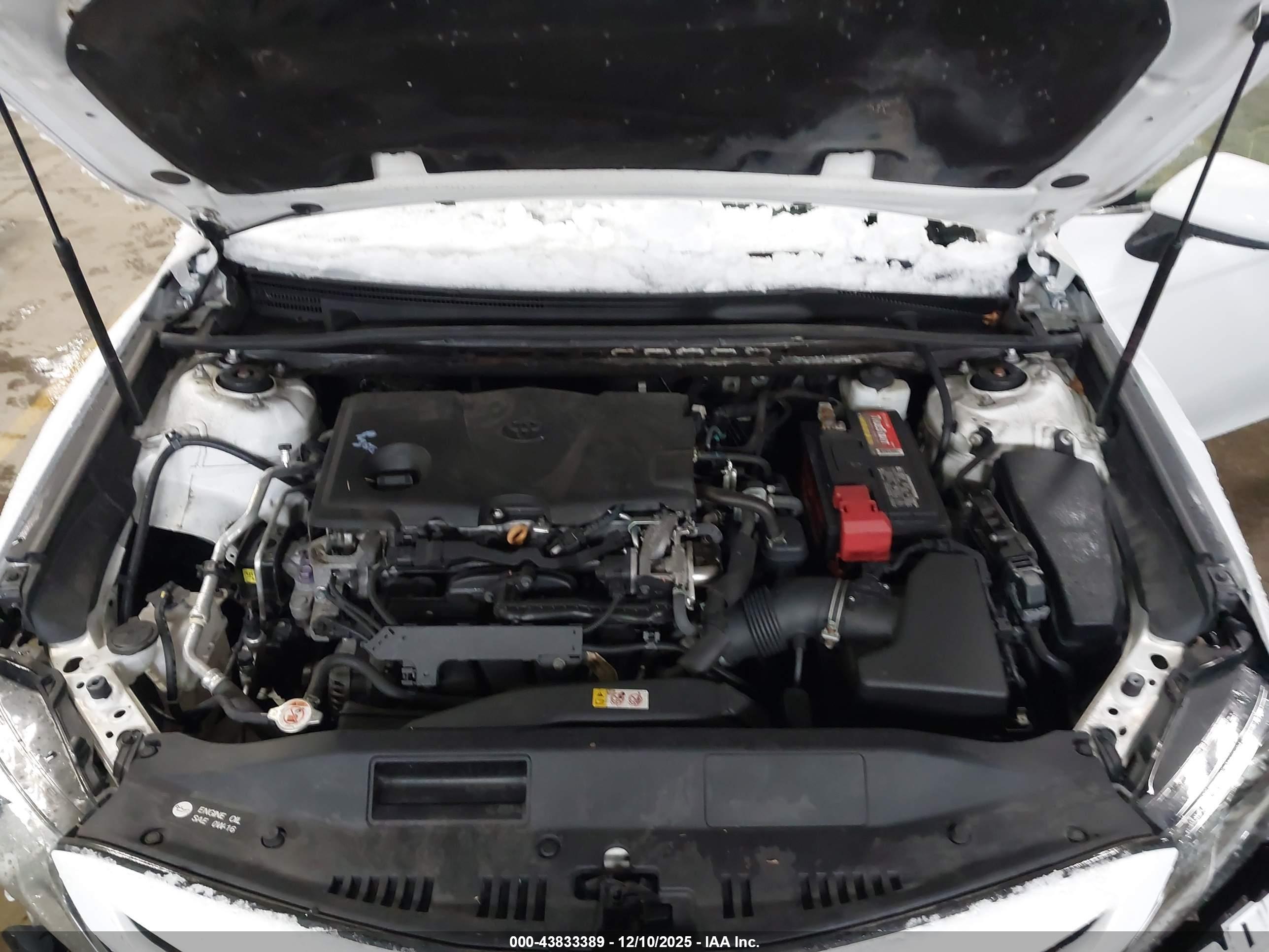 TOYOTA CAMRY image 10