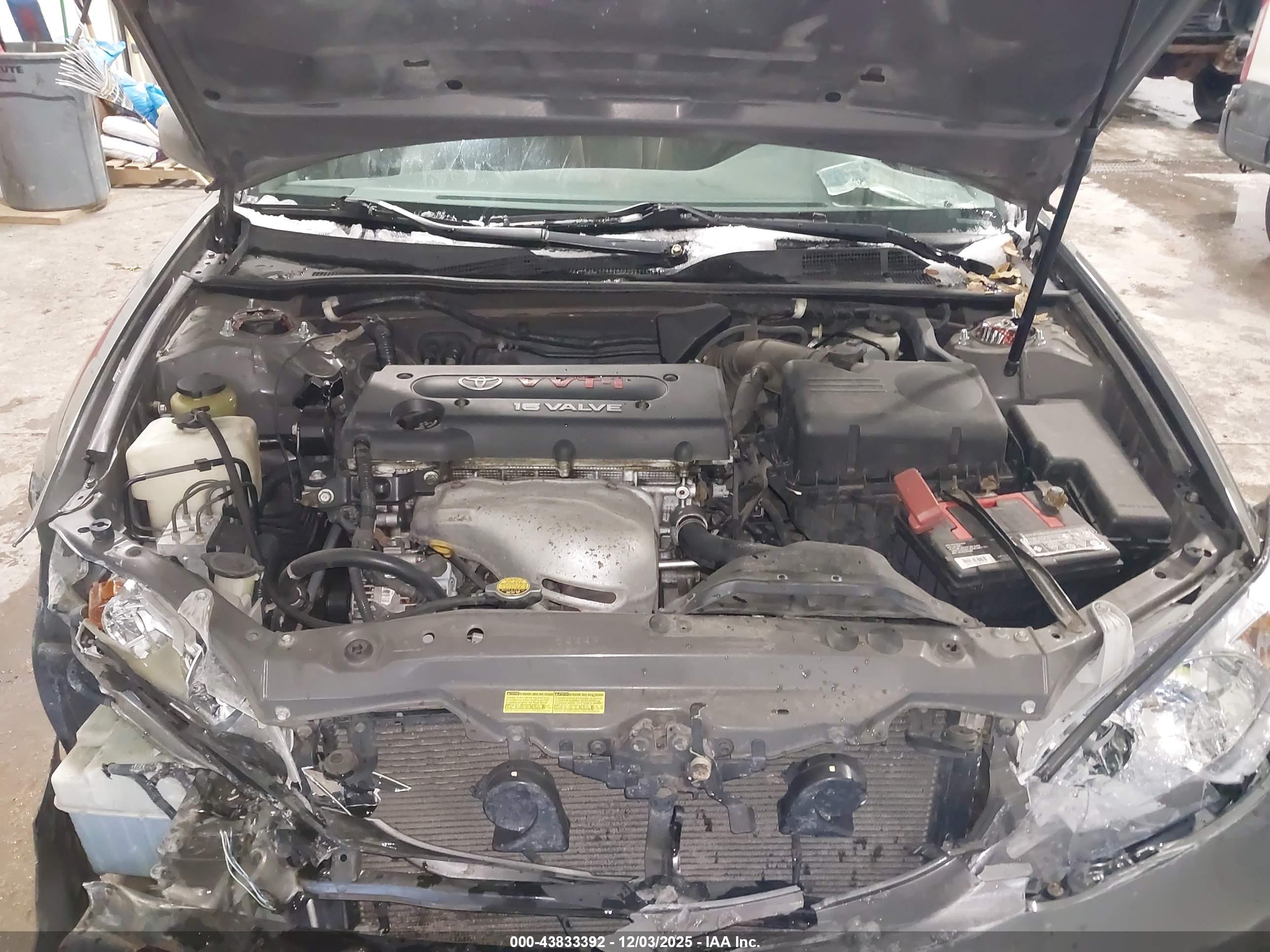 TOYOTA CAMRY image 10