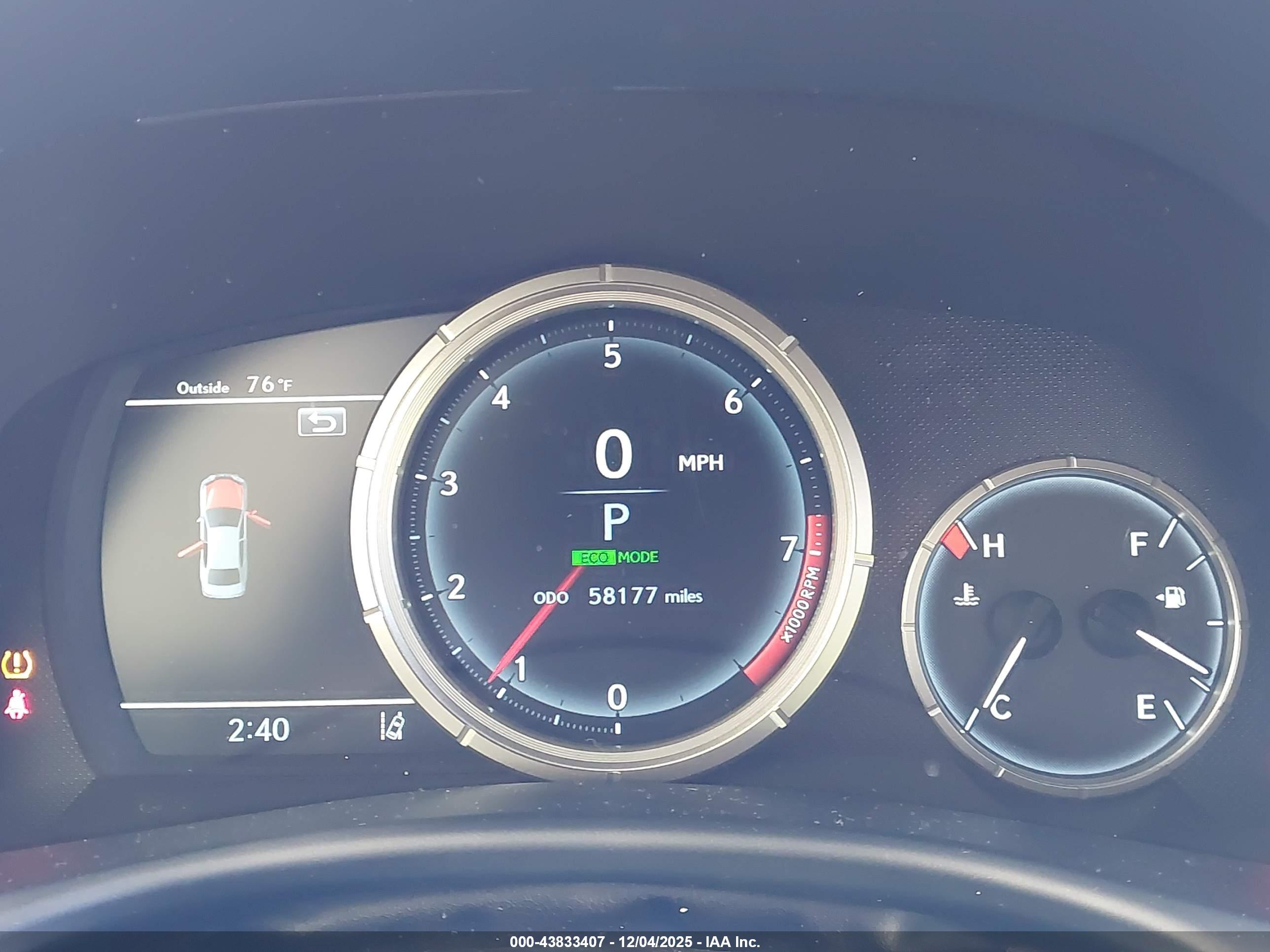 LEXUS GS image 7