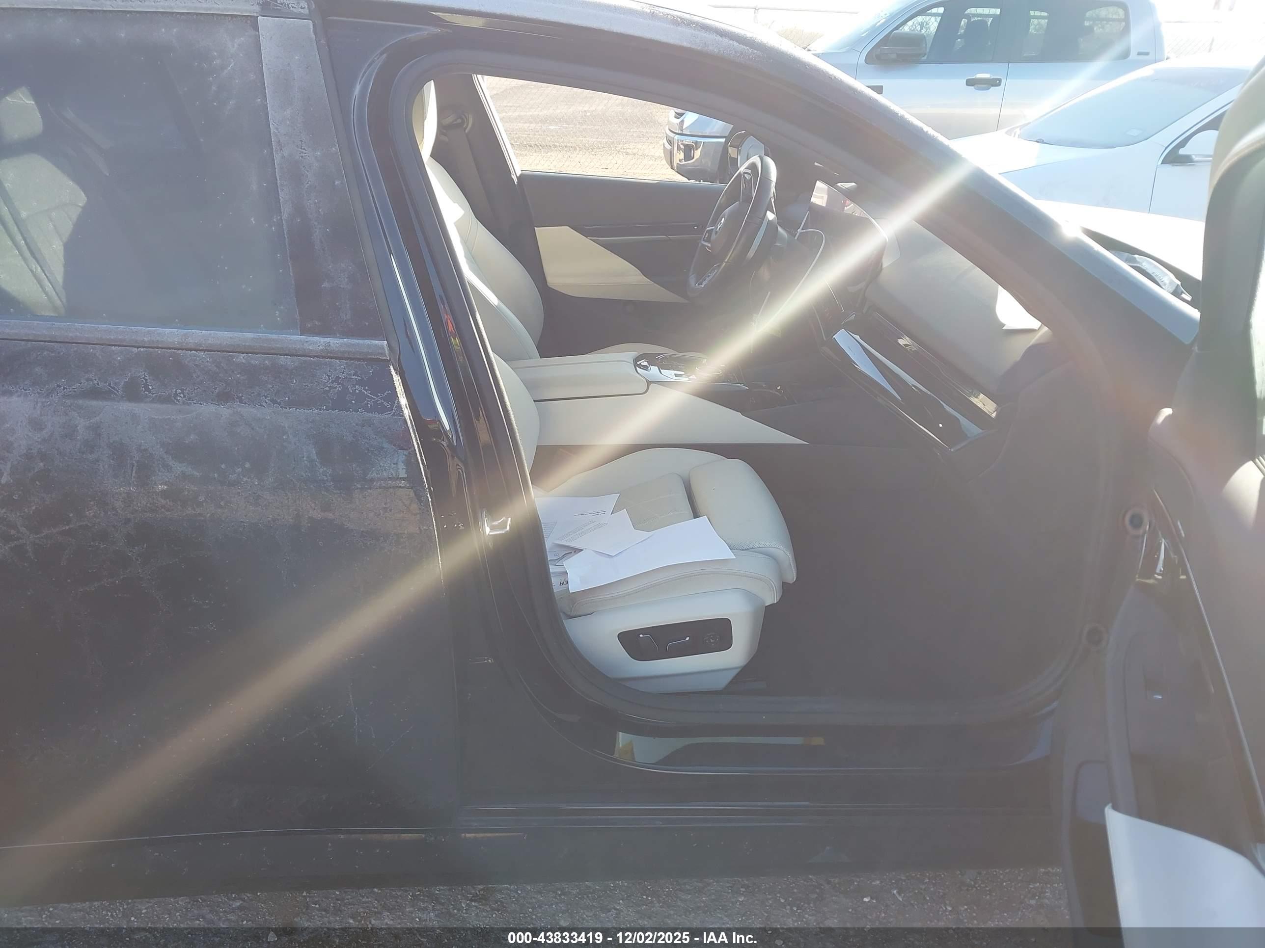BMW 530I image 5