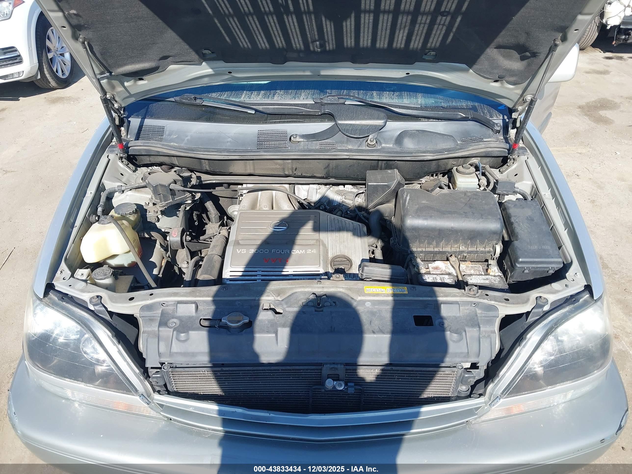 LEXUS RX image 10