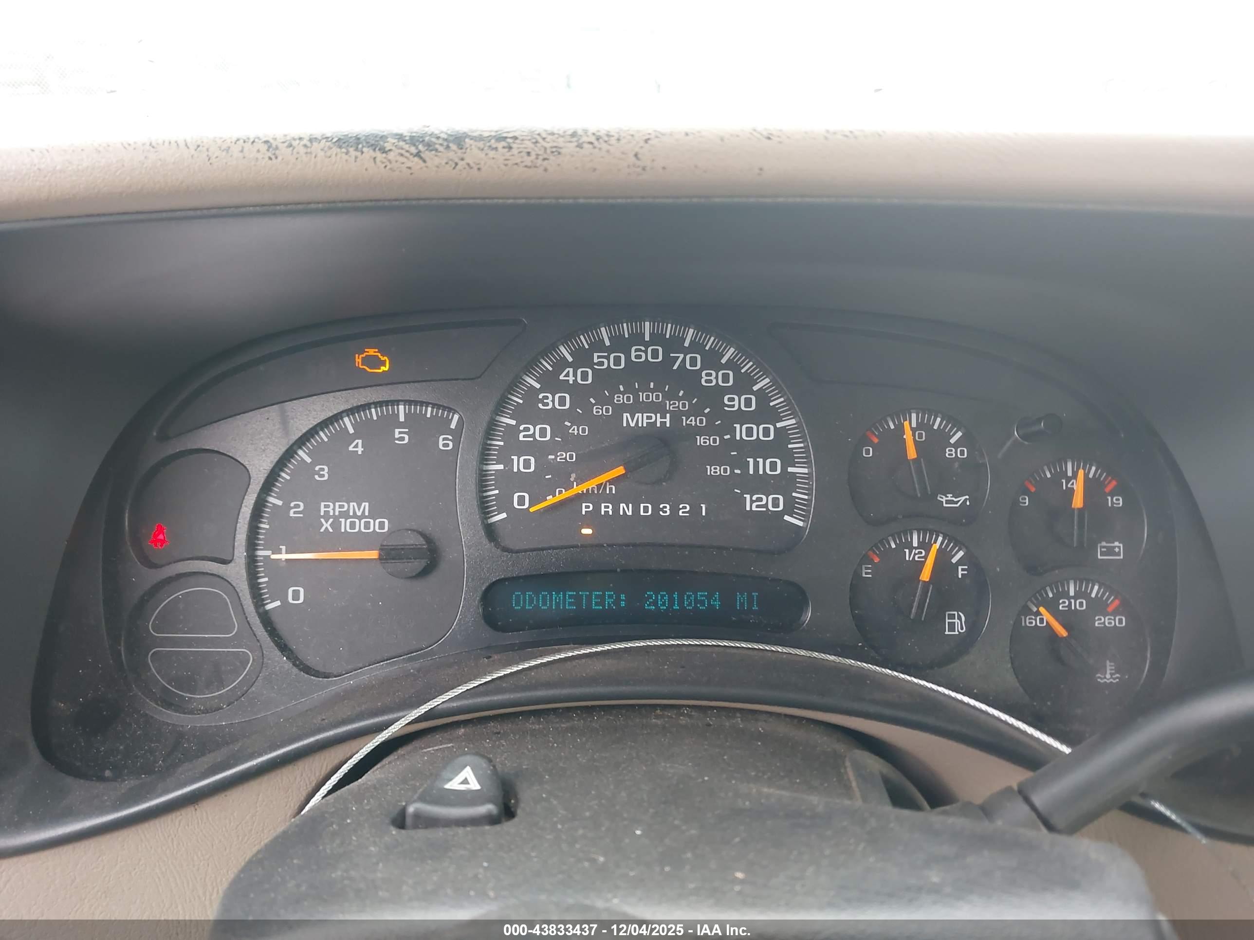 GMC SIERRA image 7
