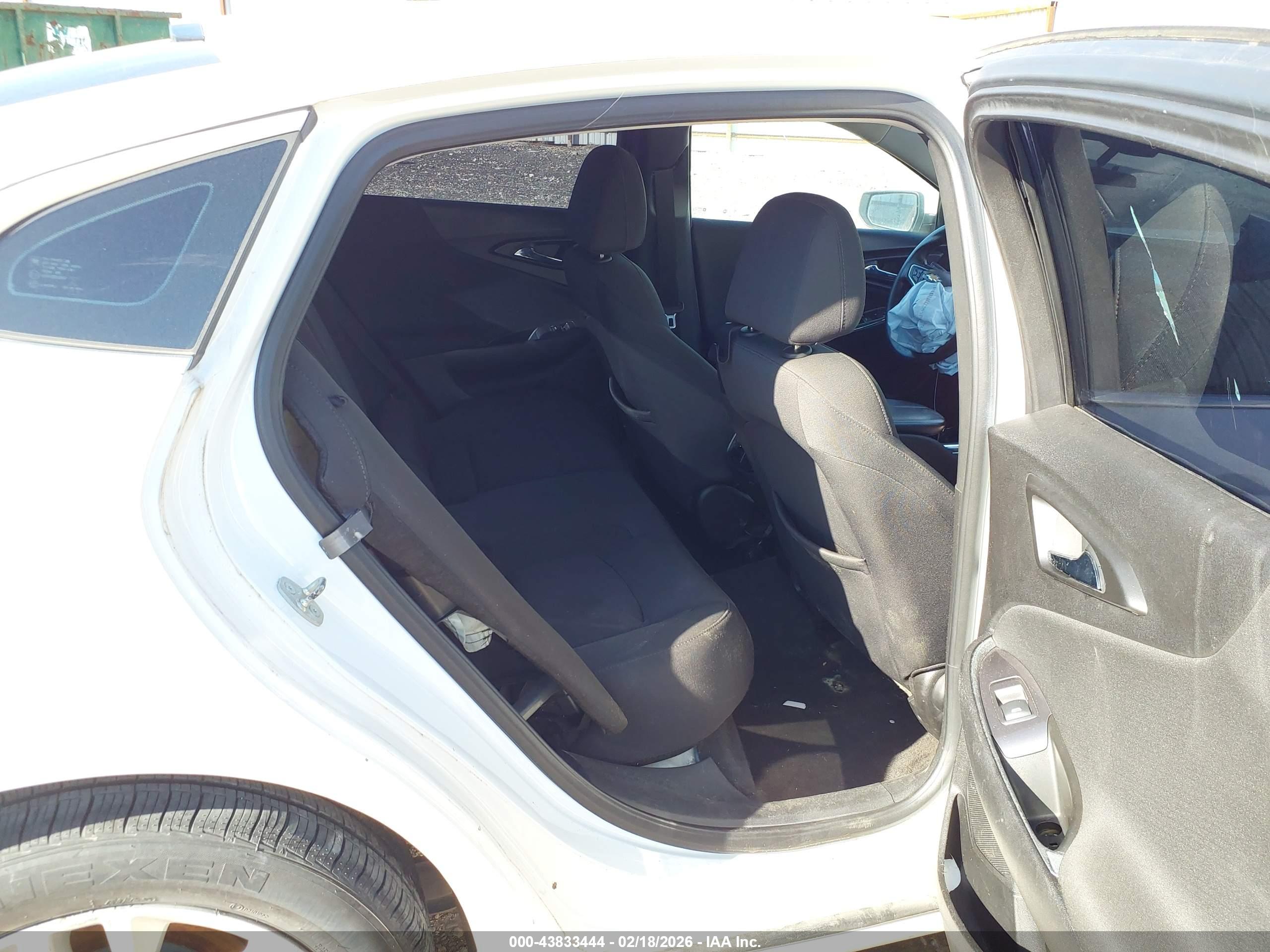 CHEVROLET MALIBU image 8